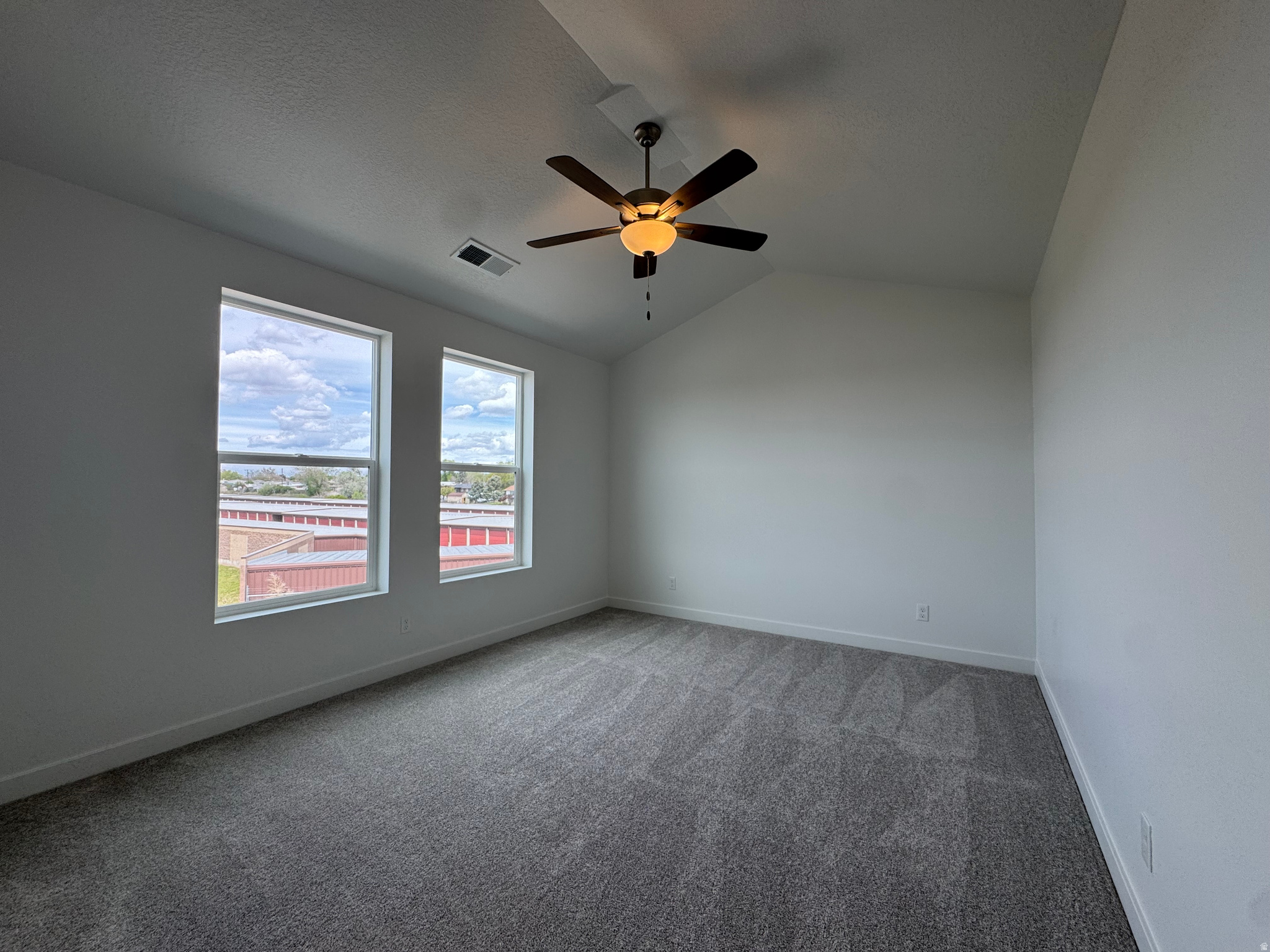 TRAILSIDE - Residential