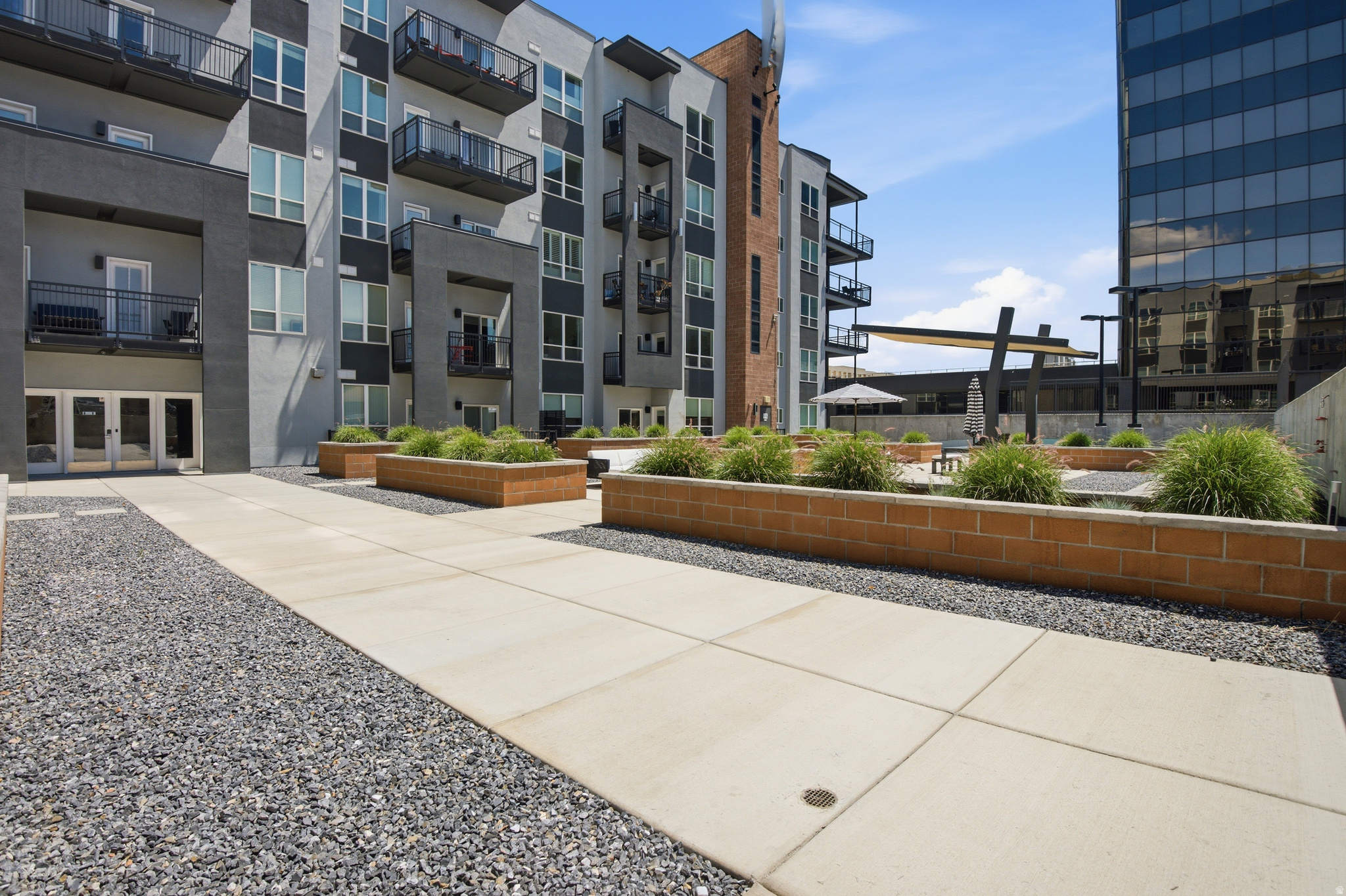 METRO - Residential