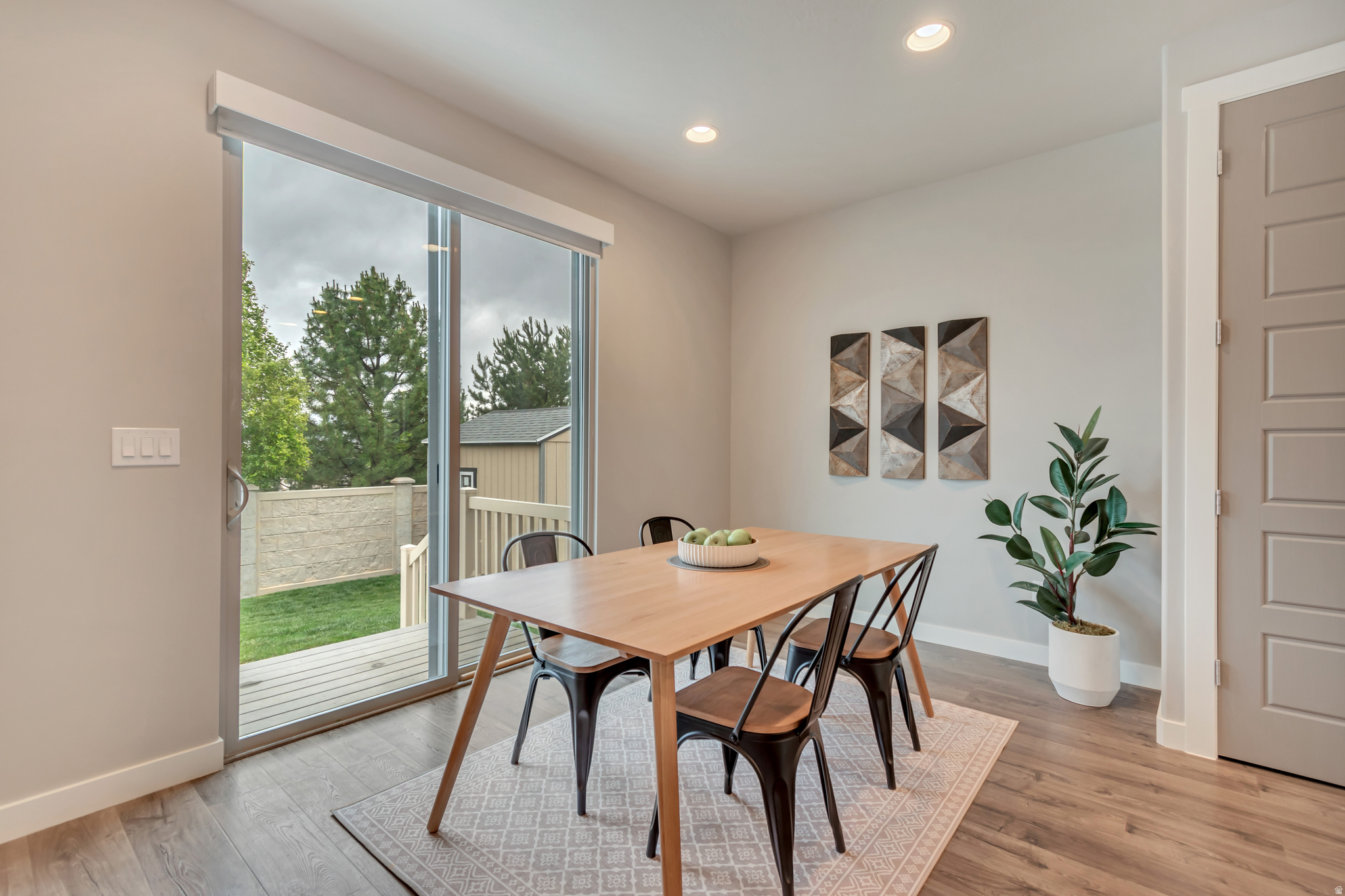 ECHO RIDGE HOMEOWNER - Residential