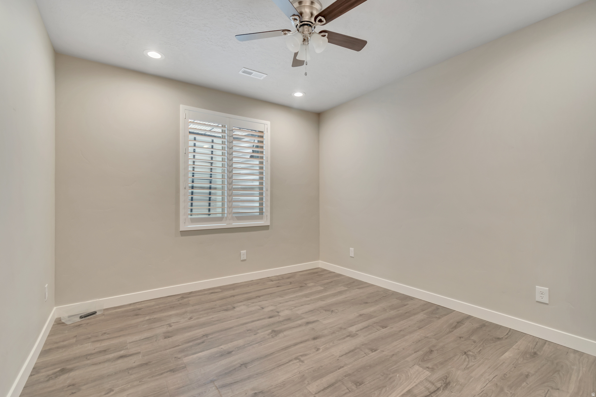 ECHO RIDGE HOMEOWNER - Residential