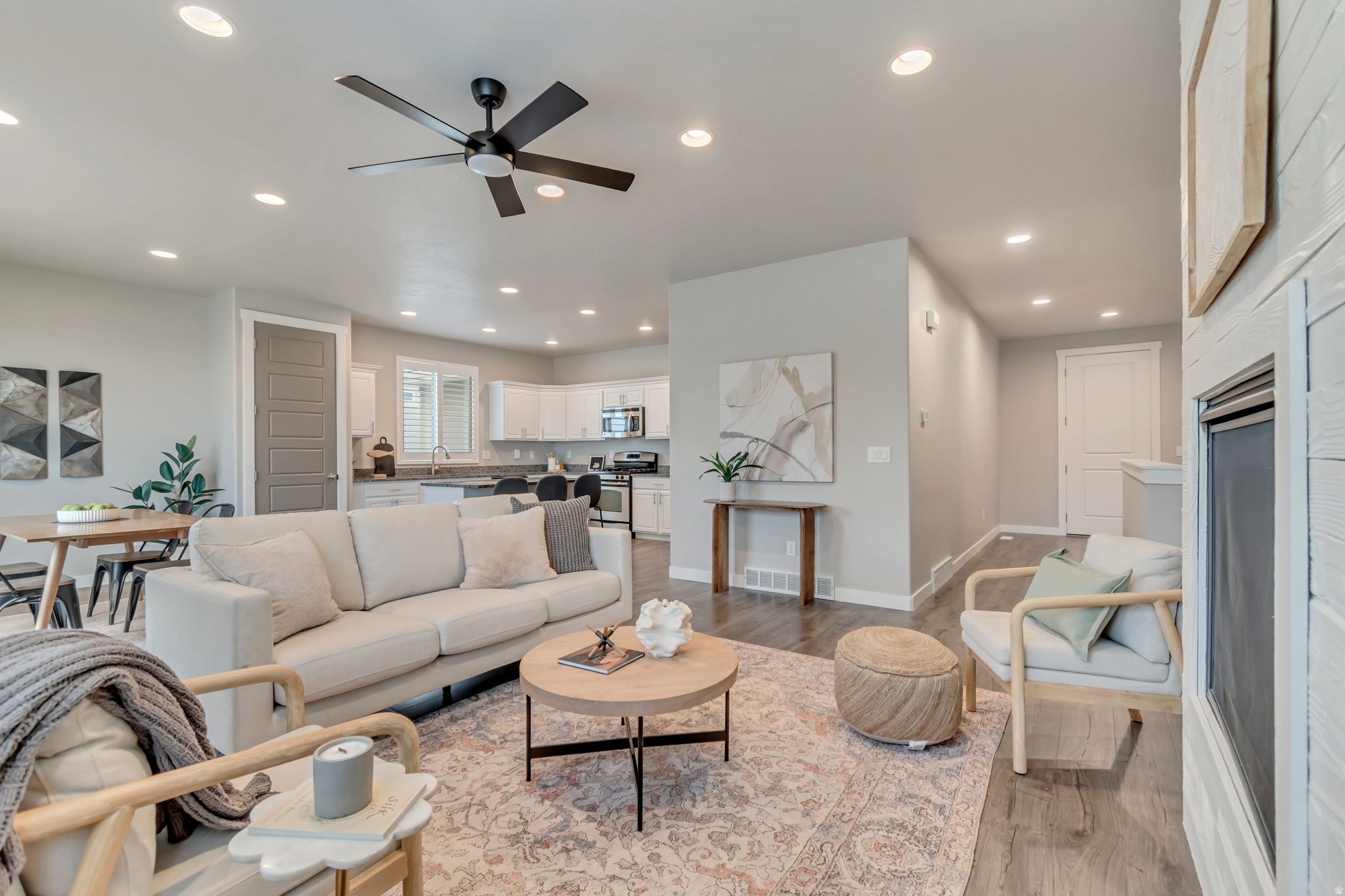 ECHO RIDGE HOMEOWNER - Residential
