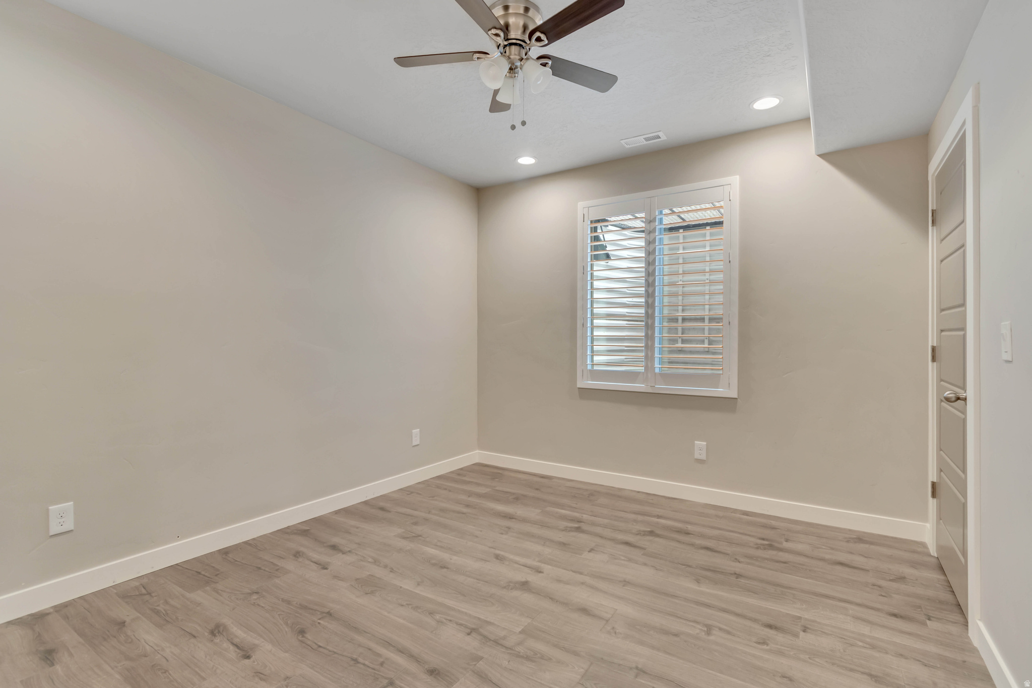 ECHO RIDGE HOMEOWNER - Residential