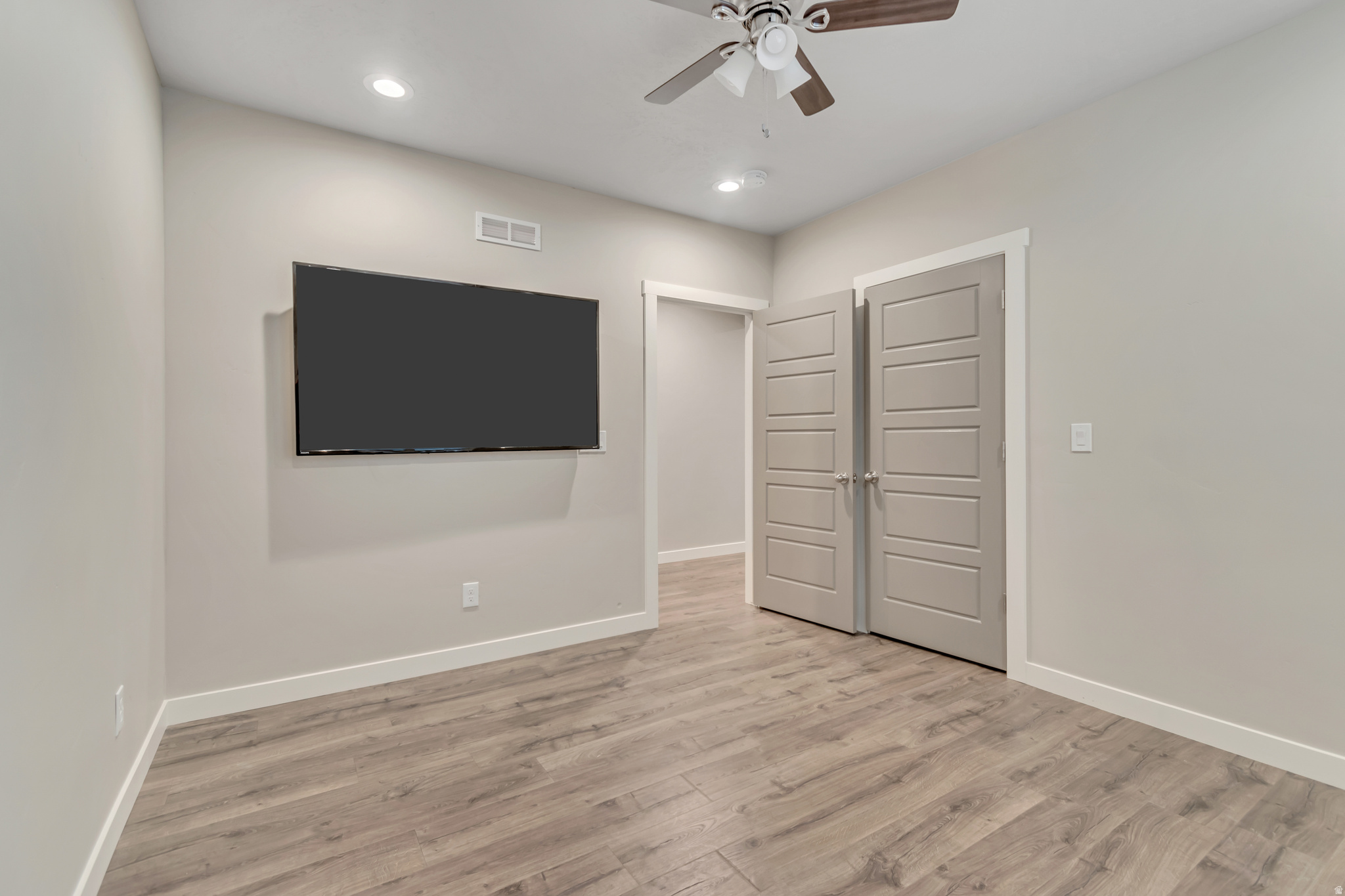 ECHO RIDGE HOMEOWNER - Residential