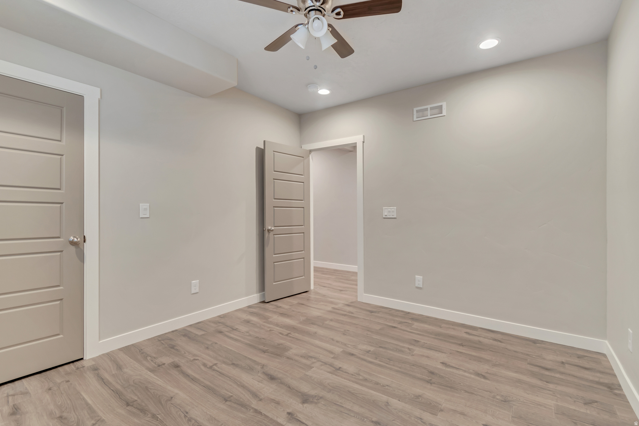 ECHO RIDGE HOMEOWNER - Residential