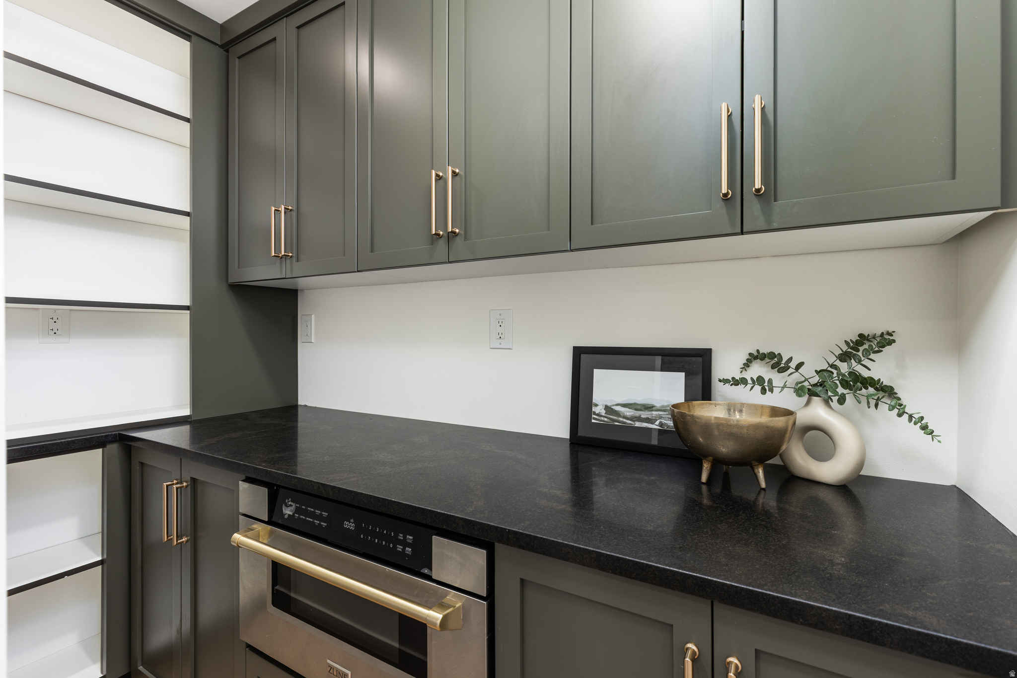 BRIGHTON HILLS - Residential