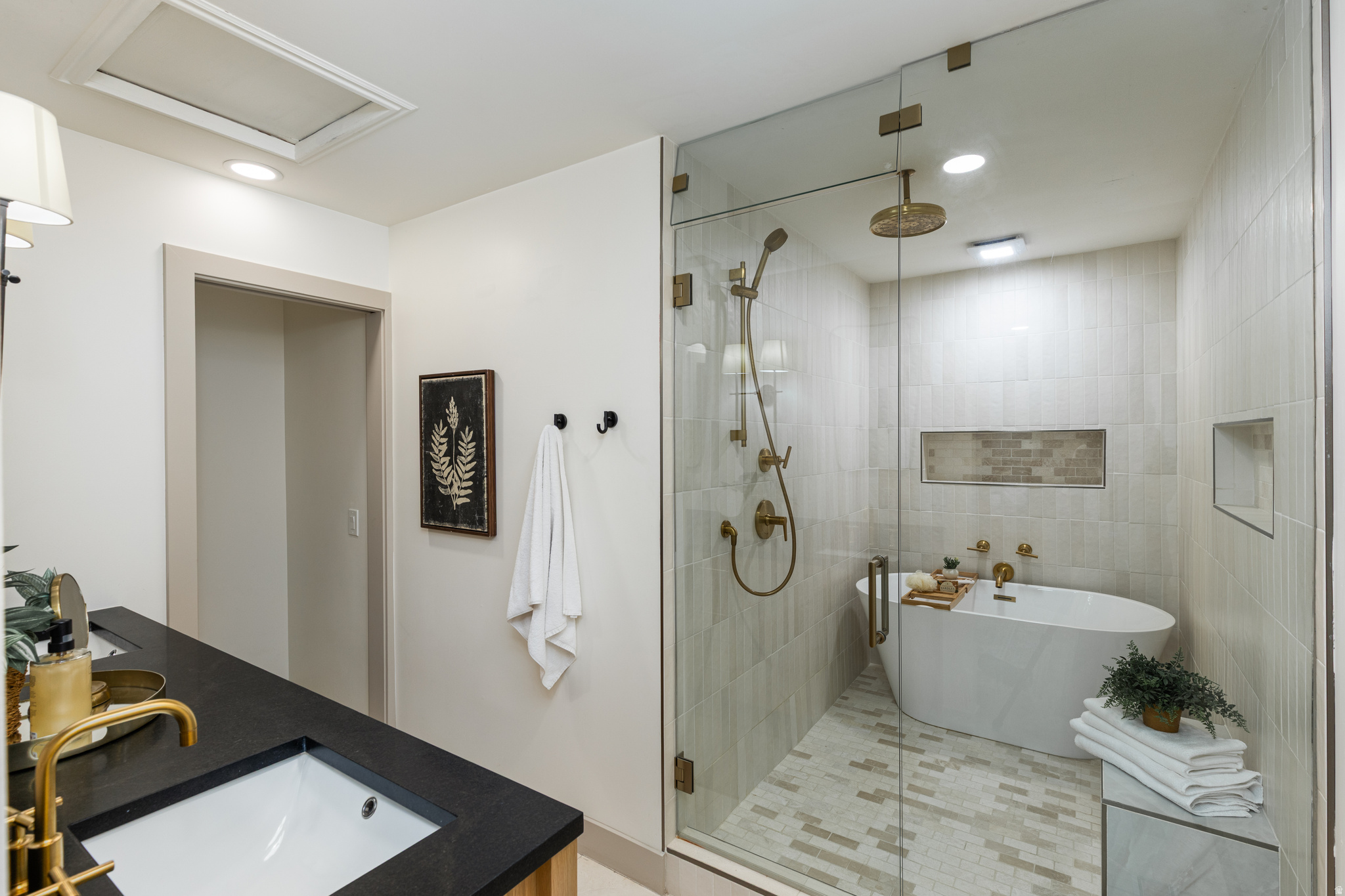 BRIGHTON HILLS - Residential