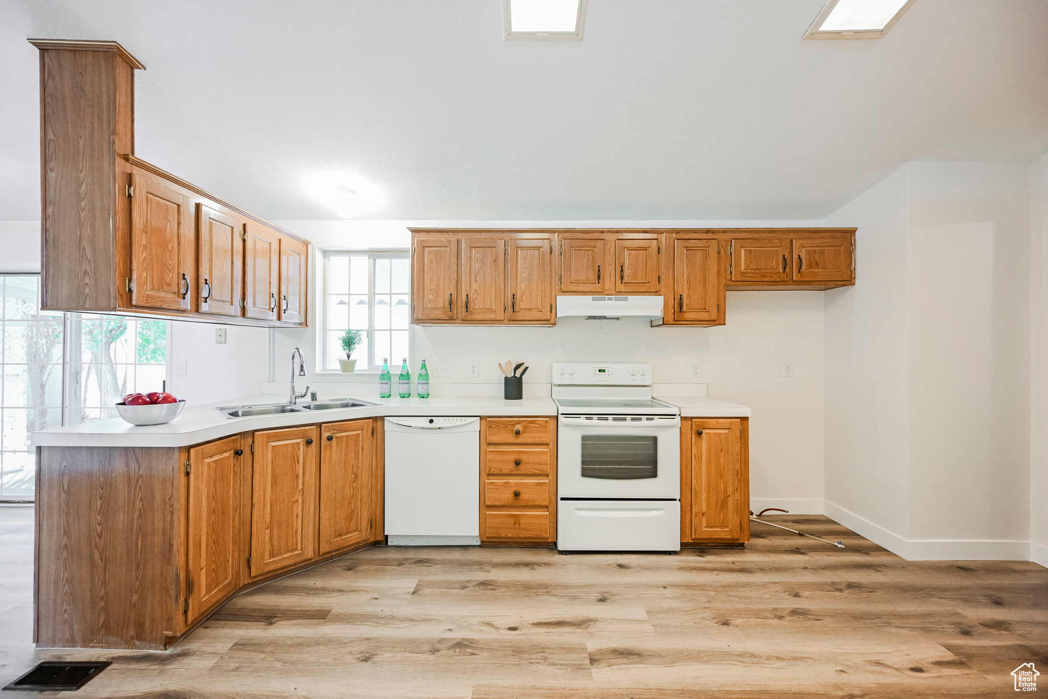 MOUNTAIN VIEW EST SUB - Residential