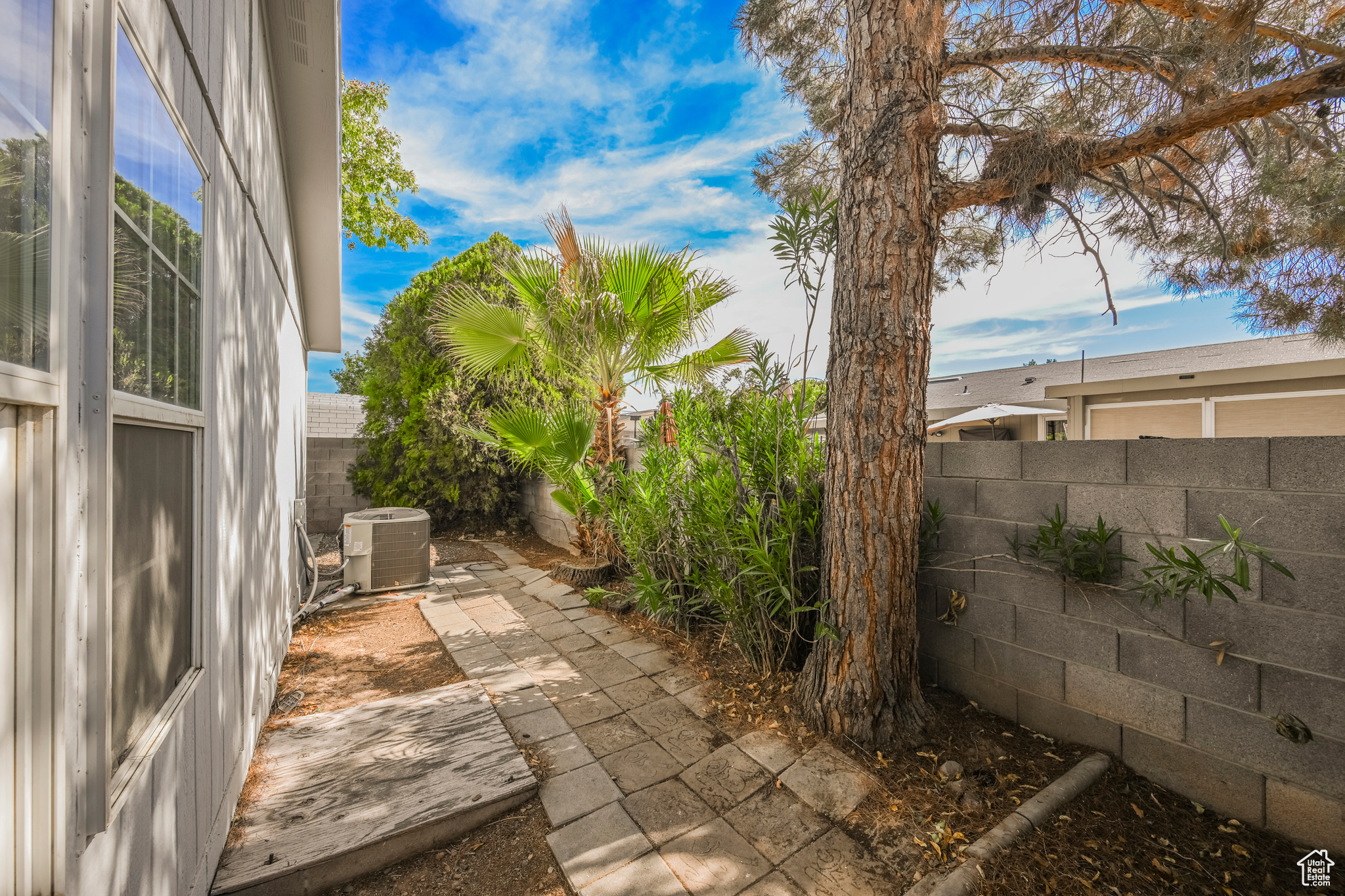 MOUNTAIN VIEW EST SUB - Residential