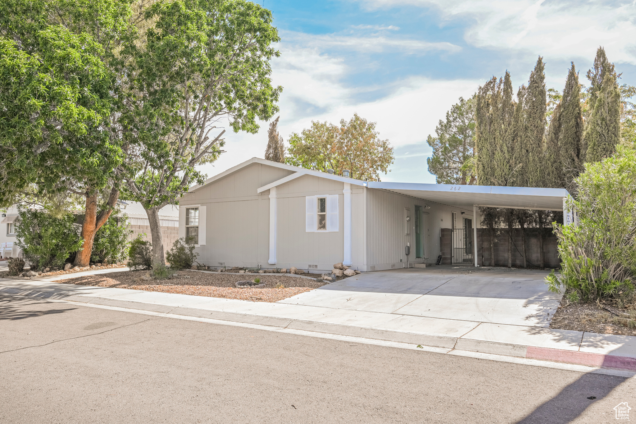 MOUNTAIN VIEW EST SUB - Residential