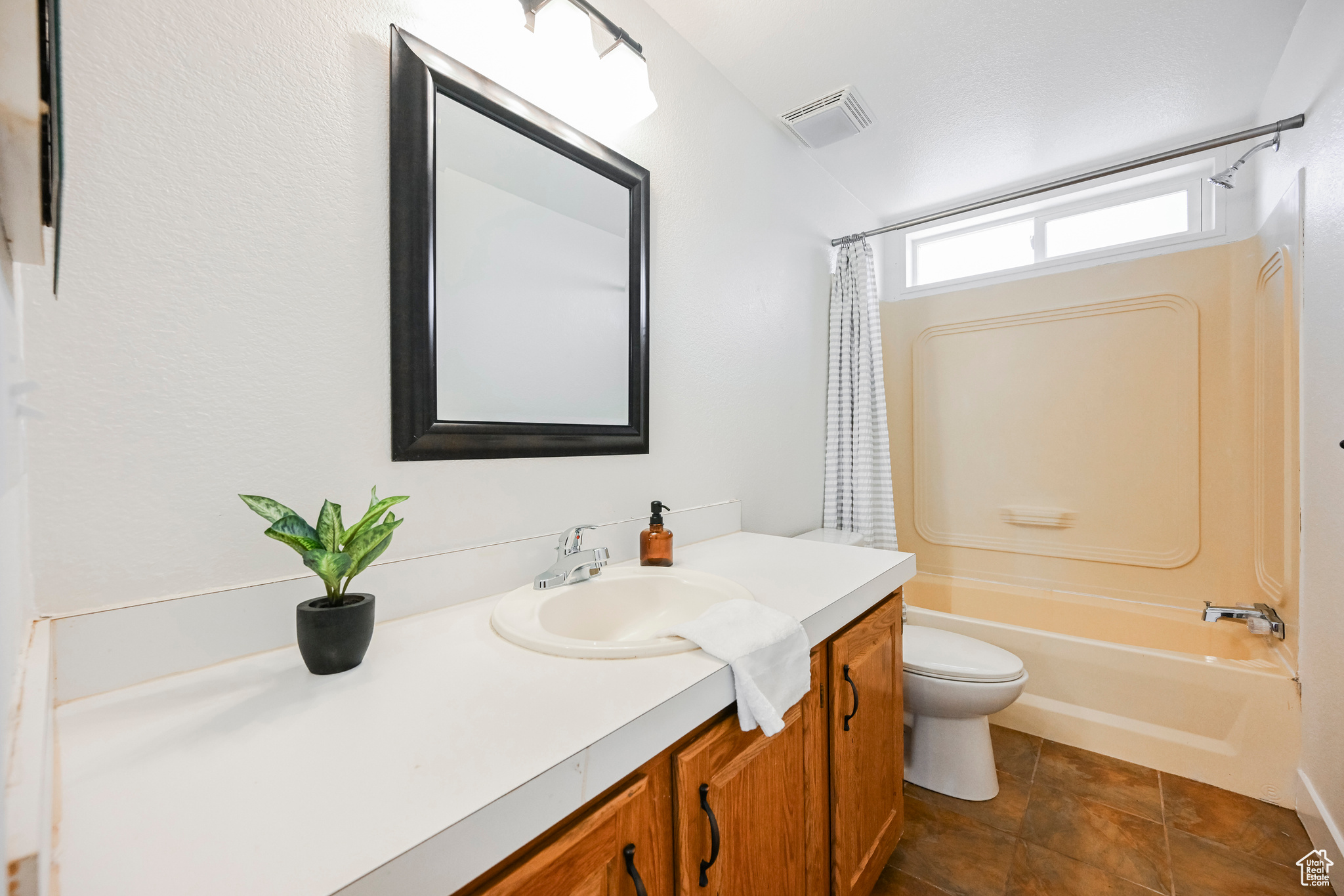 MOUNTAIN VIEW EST SUB - Residential