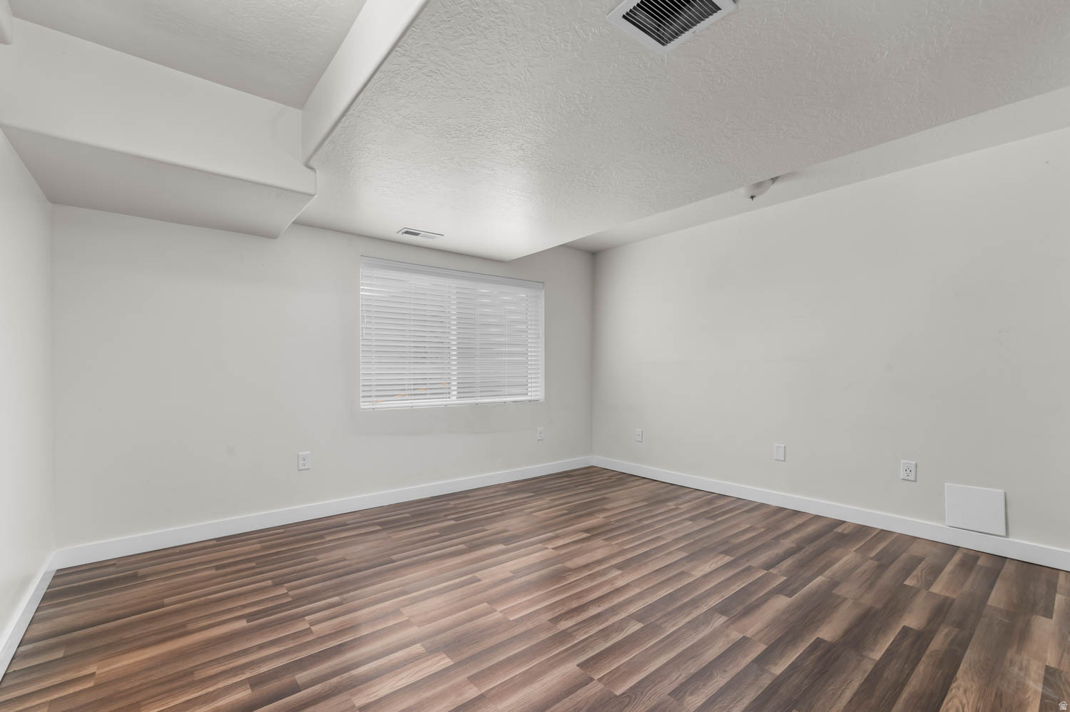 KENNECOTT - Residential