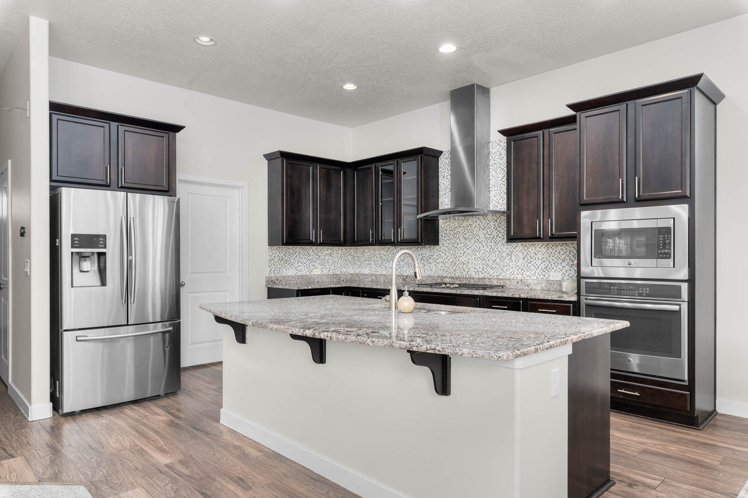KENNECOTT - Residential