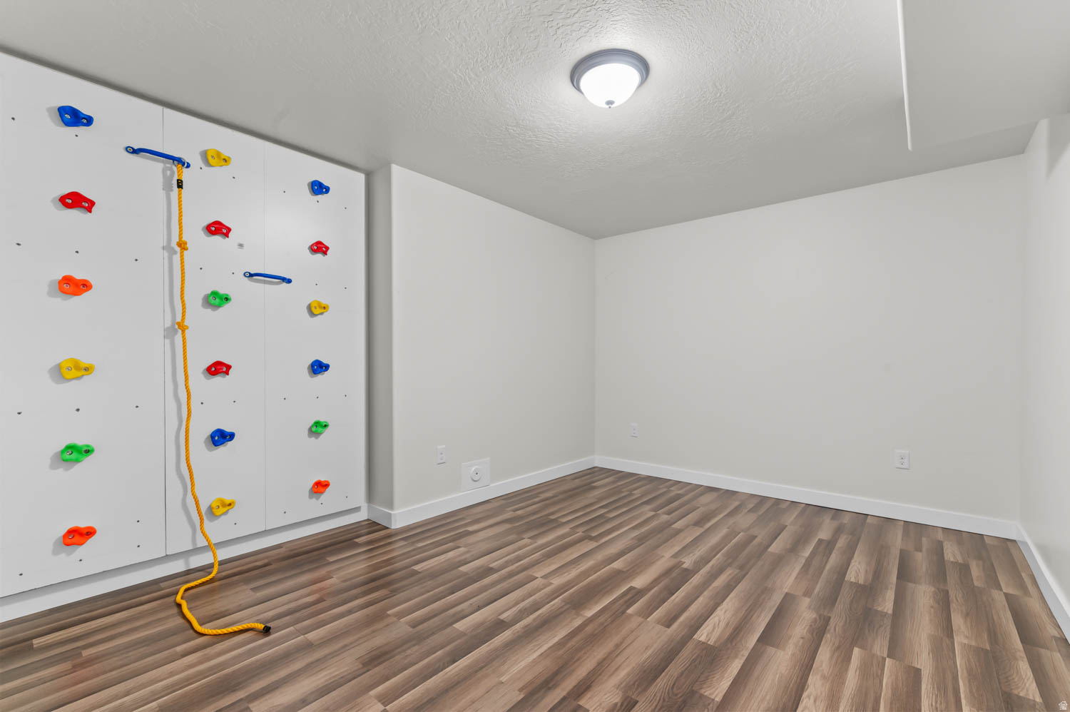 KENNECOTT - Residential