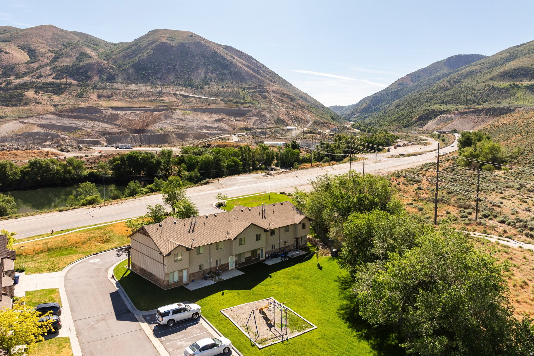 CANYON VIEW - Residential