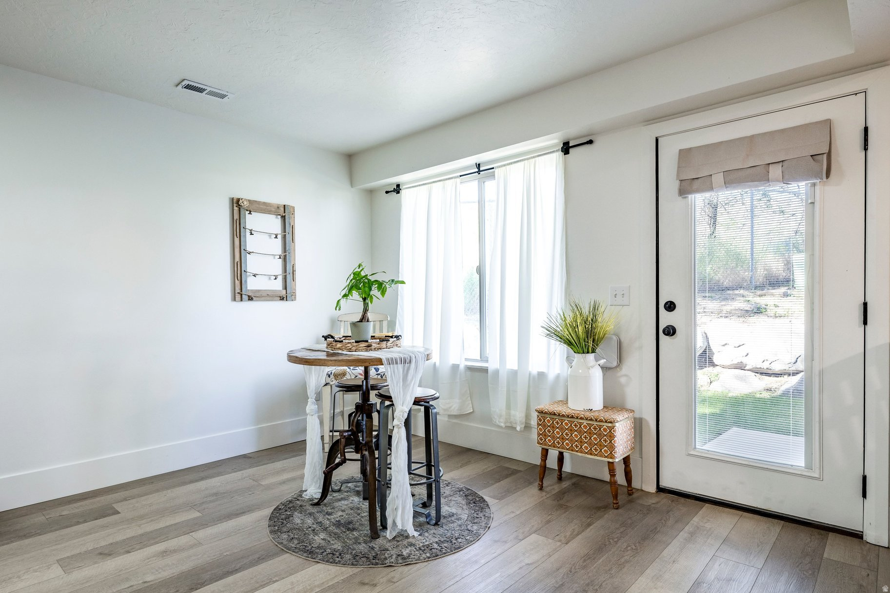 CANYON VIEW - Residential