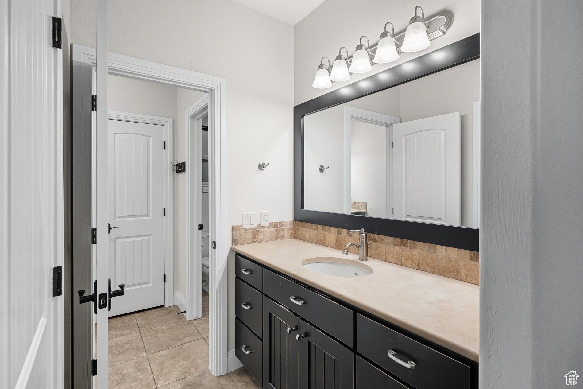 COX LANDING - Residential