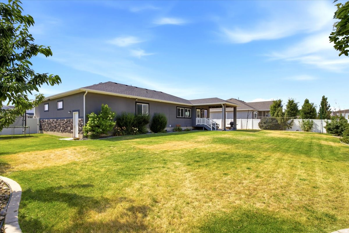 MEADOW GREEN ESTATES PHASE 2 - Residential
