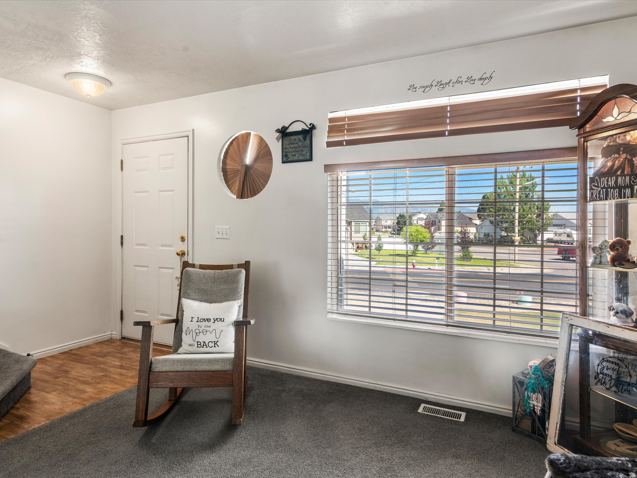 BRIDAL VEIL - Residential
