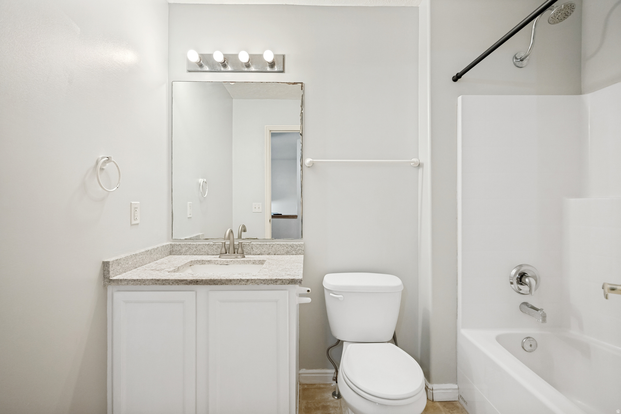 COMPASS RENAISSANCE - Residential