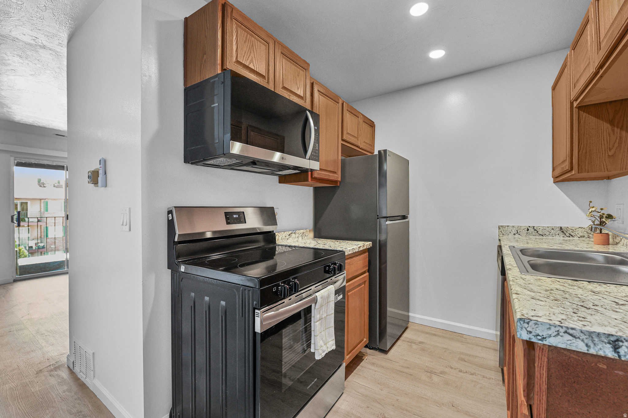 MEADOWS - Residential