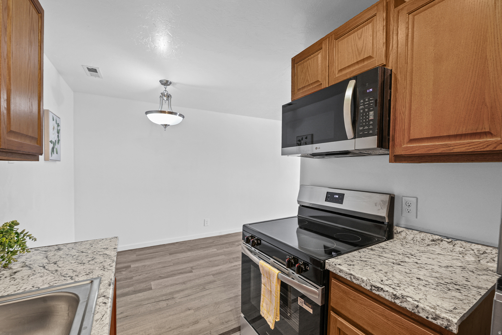 MEADOWS - Residential