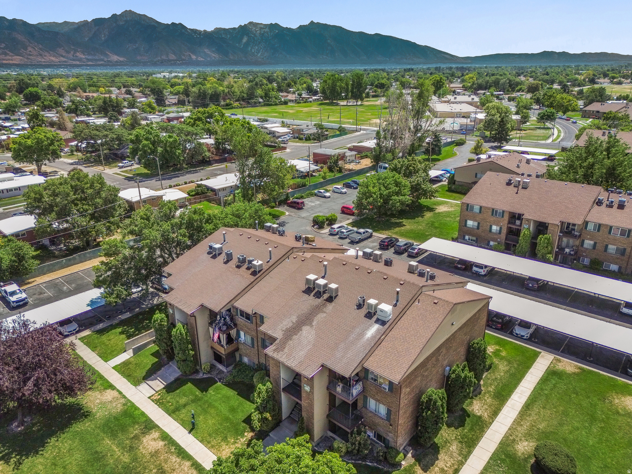MEADOWS - Residential