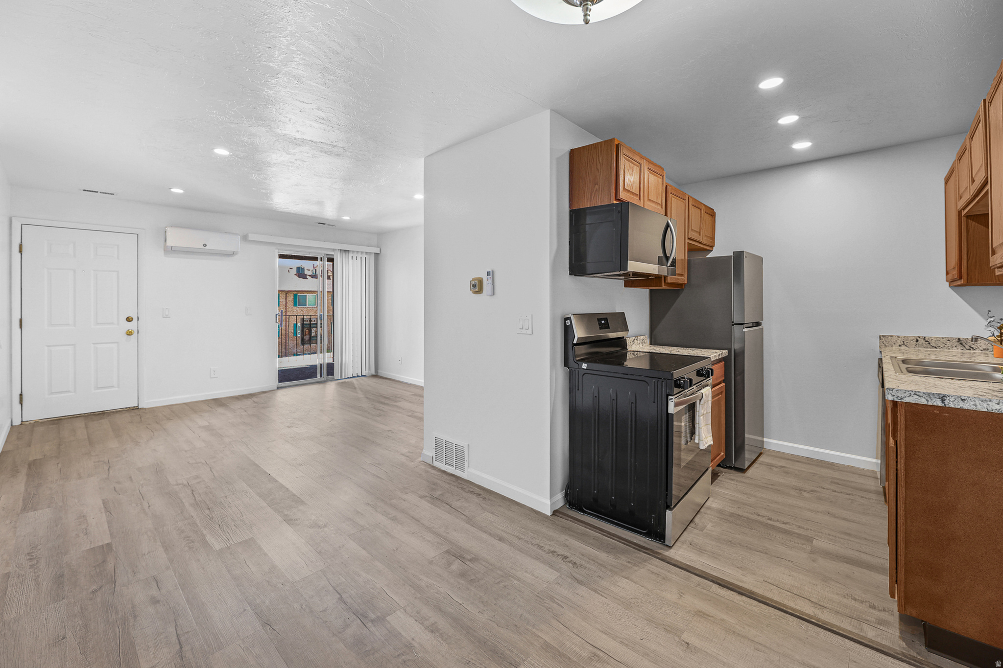 MEADOWS - Residential