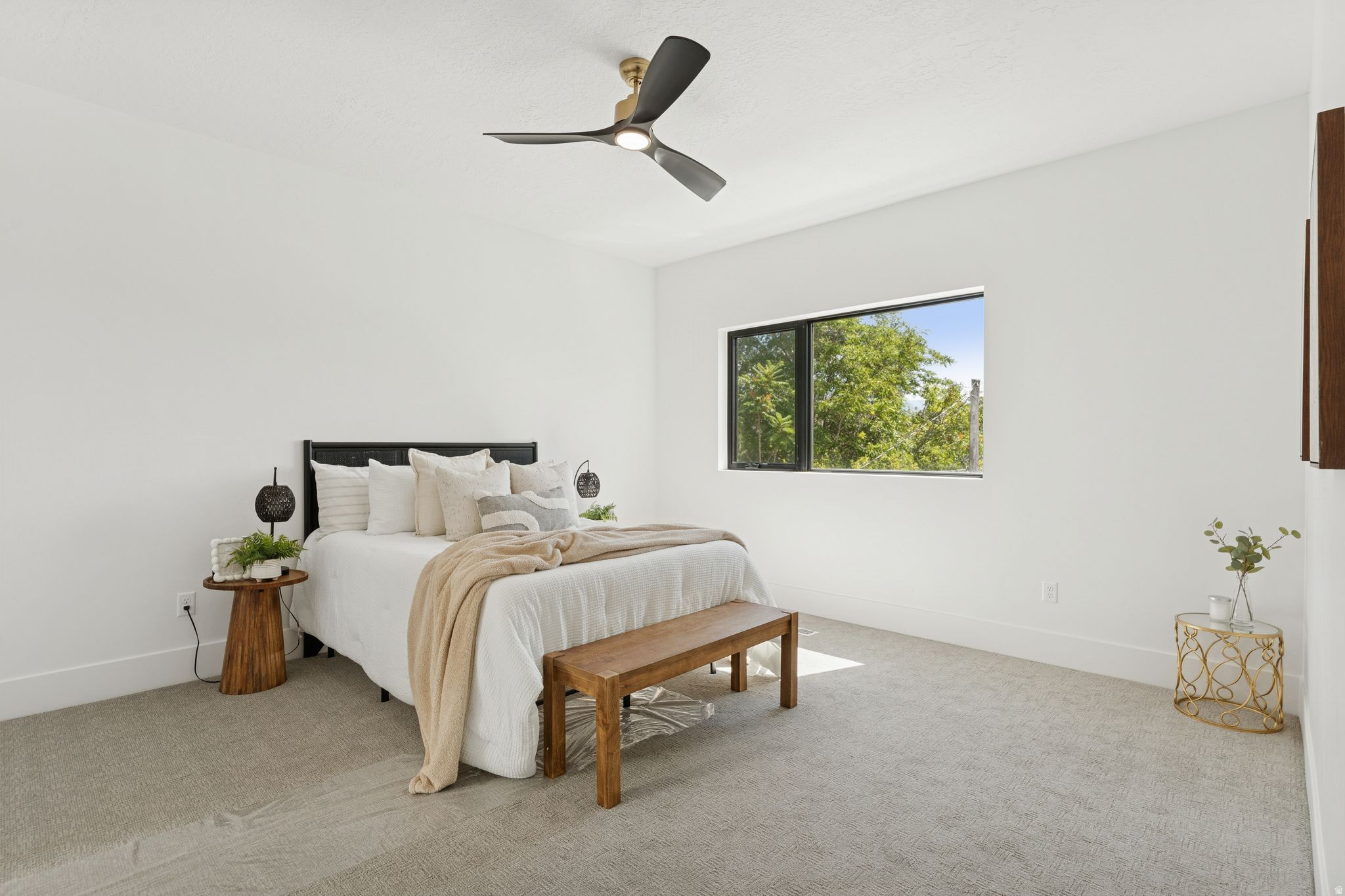 3RD AVENUE TOWNHOMES - Residential