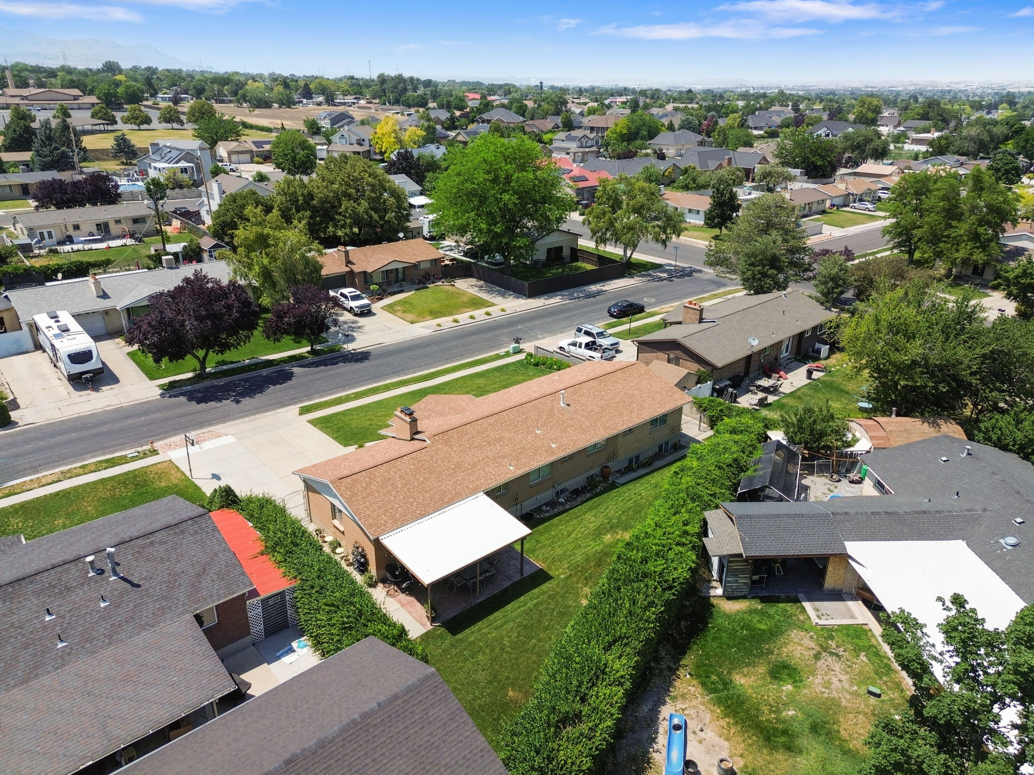 COLONY WEST #8 - Residential