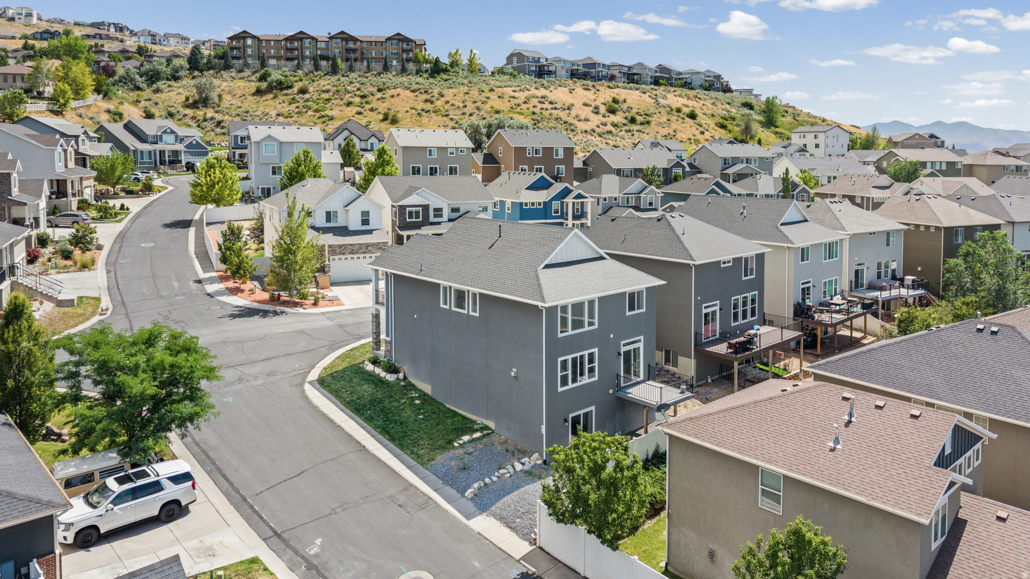 EAGLEWOOD VILLAGE - Residential