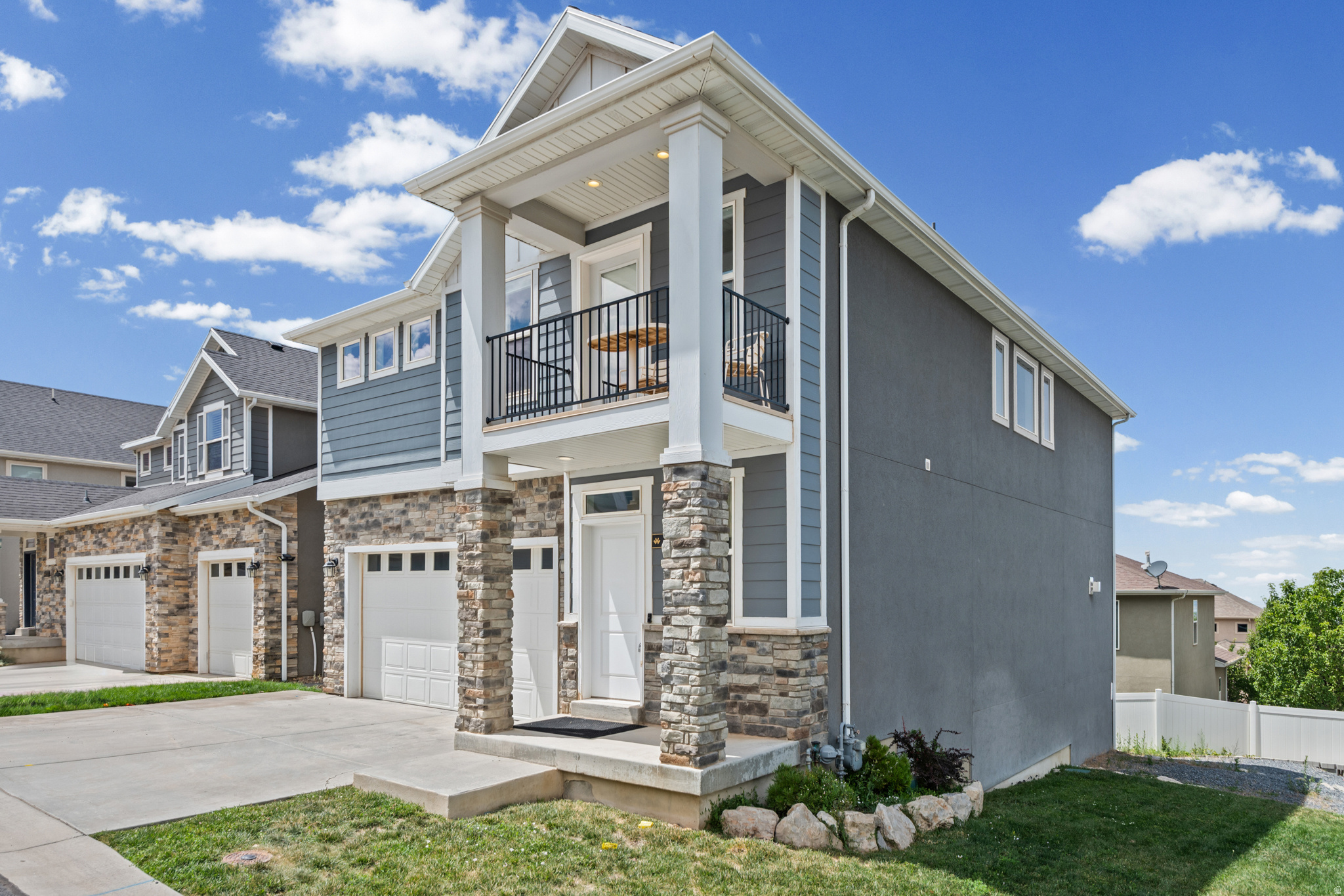 EAGLEWOOD VILLAGE - Residential