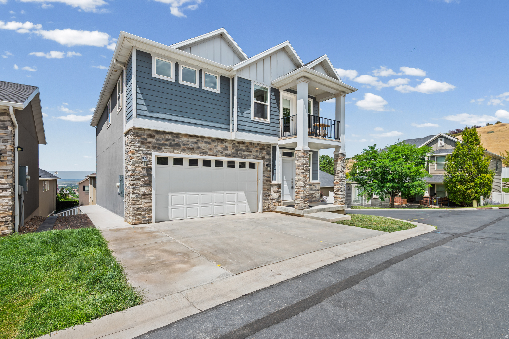 EAGLEWOOD VILLAGE - Residential