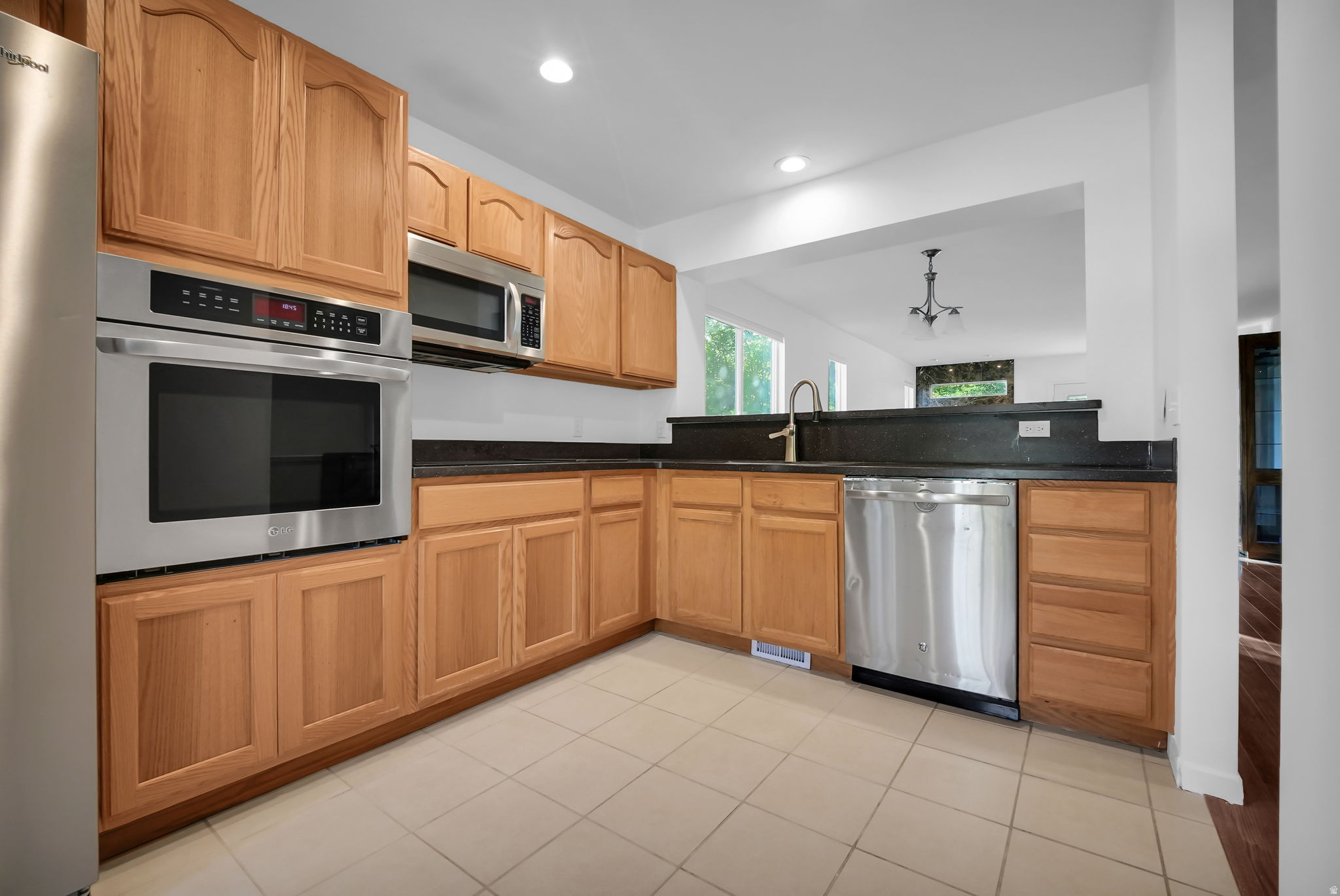 OAKRIDGE PARK ESTATE - Residential