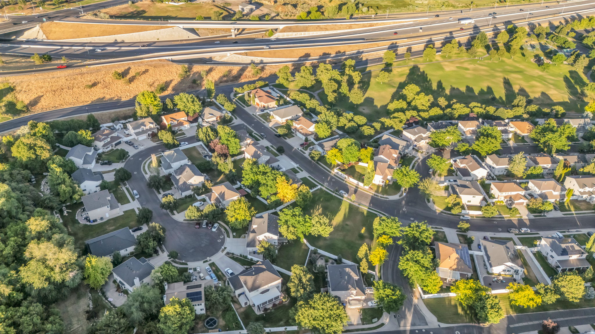 OAKRIDGE PARK ESTATE - Residential