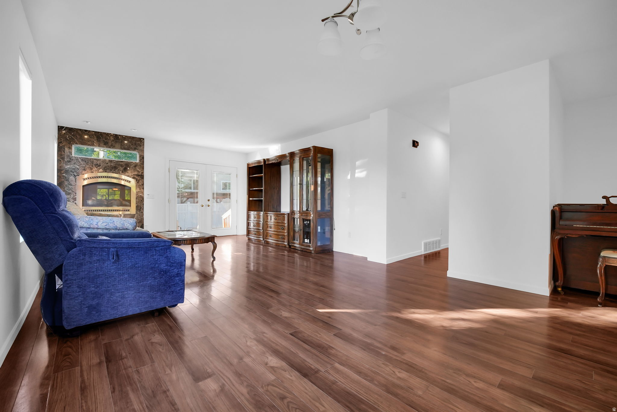 OAKRIDGE PARK ESTATE - Residential