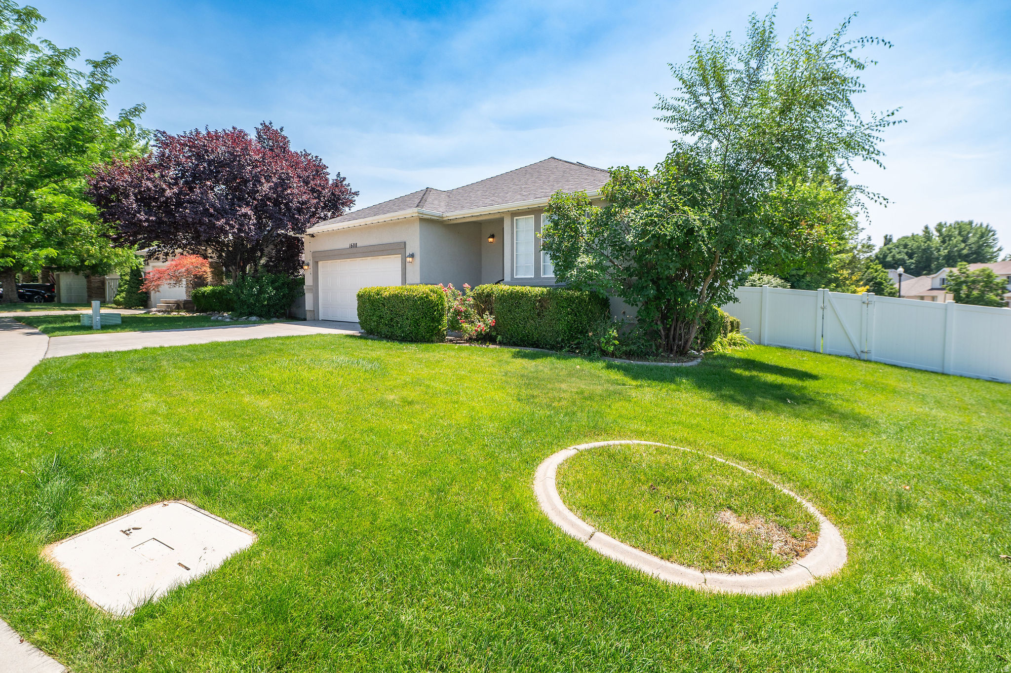 OAKRIDGE PARK - Residential