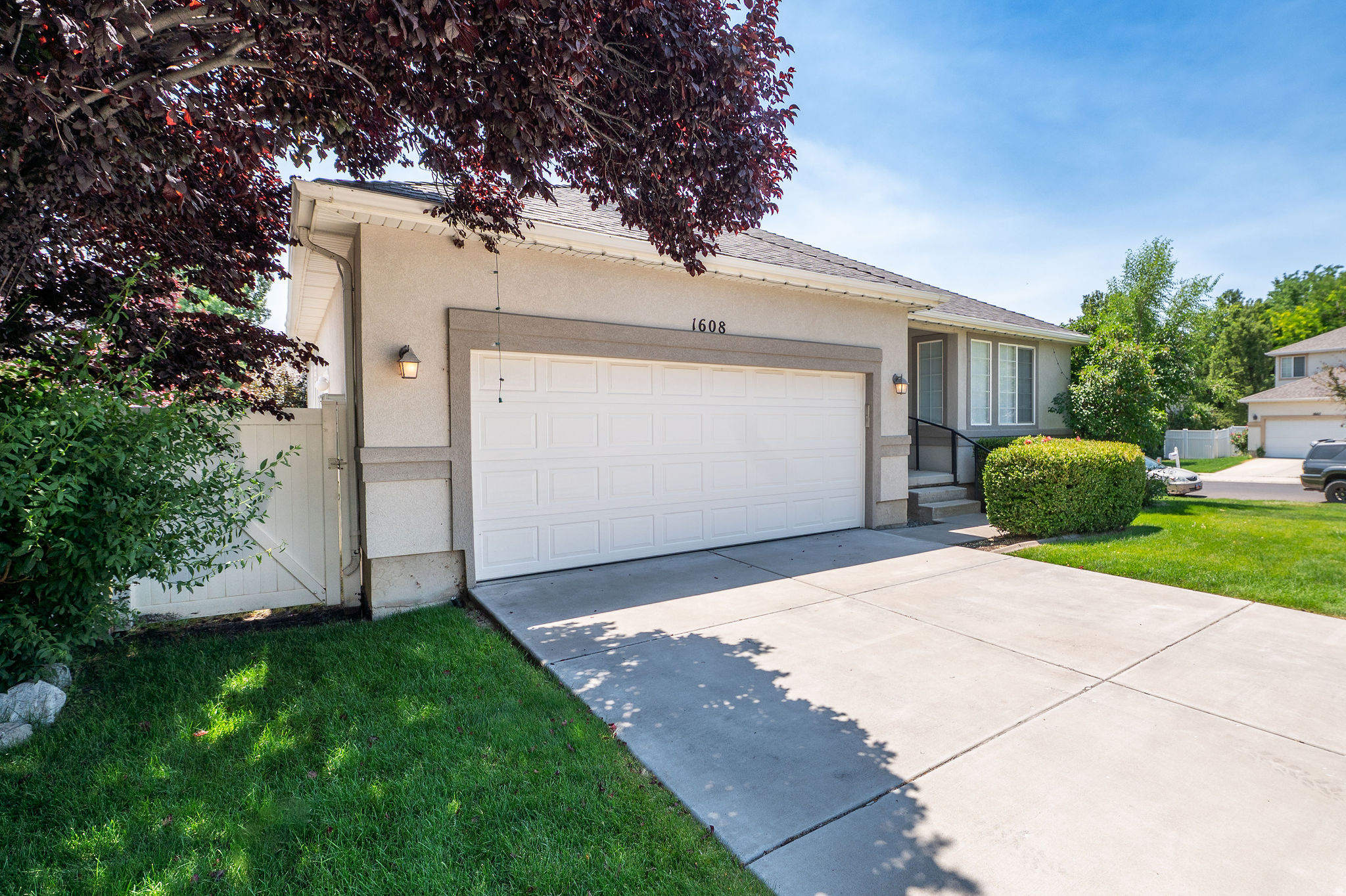 OAKRIDGE PARK - Residential