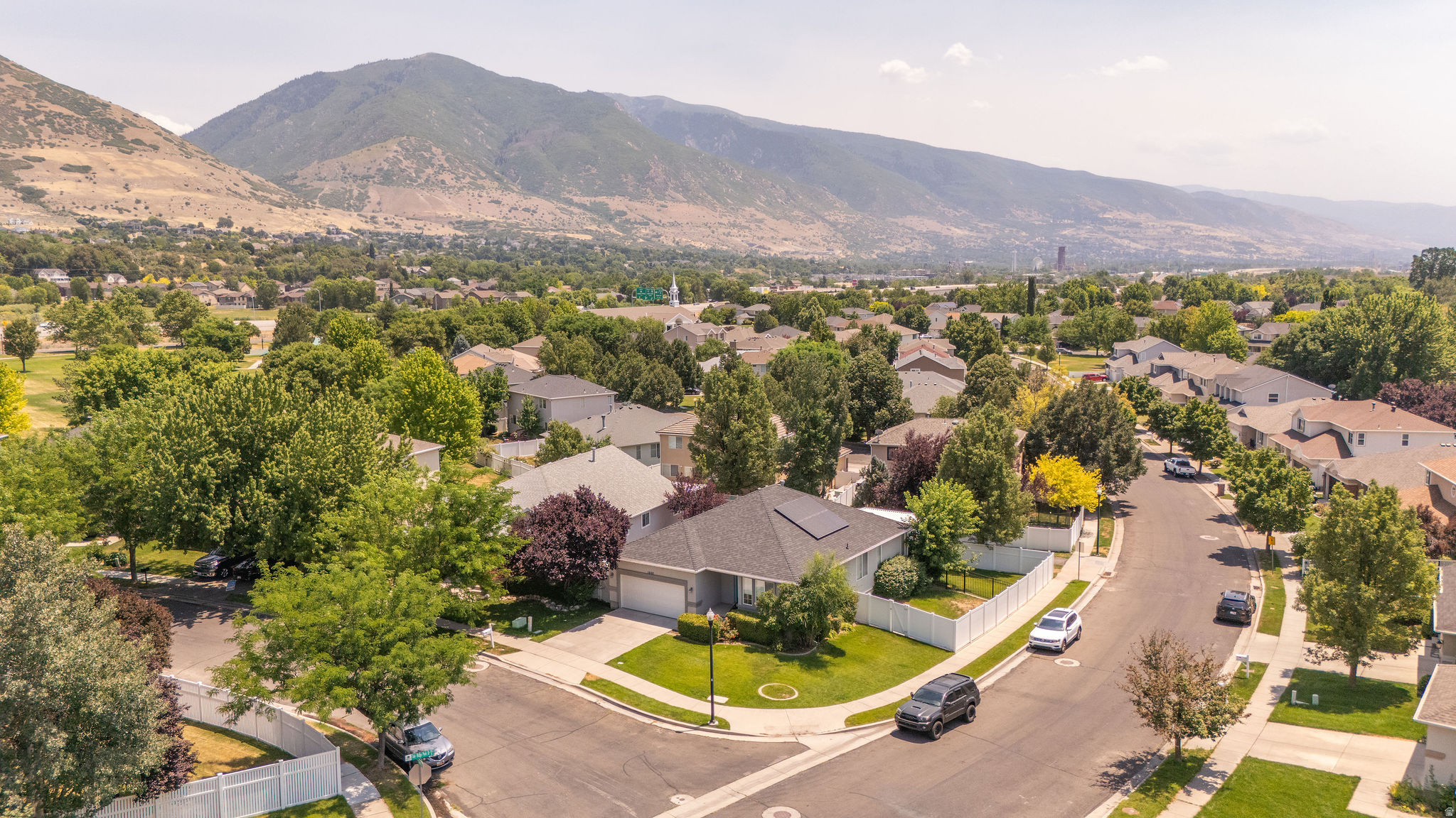 OAKRIDGE PARK - Residential