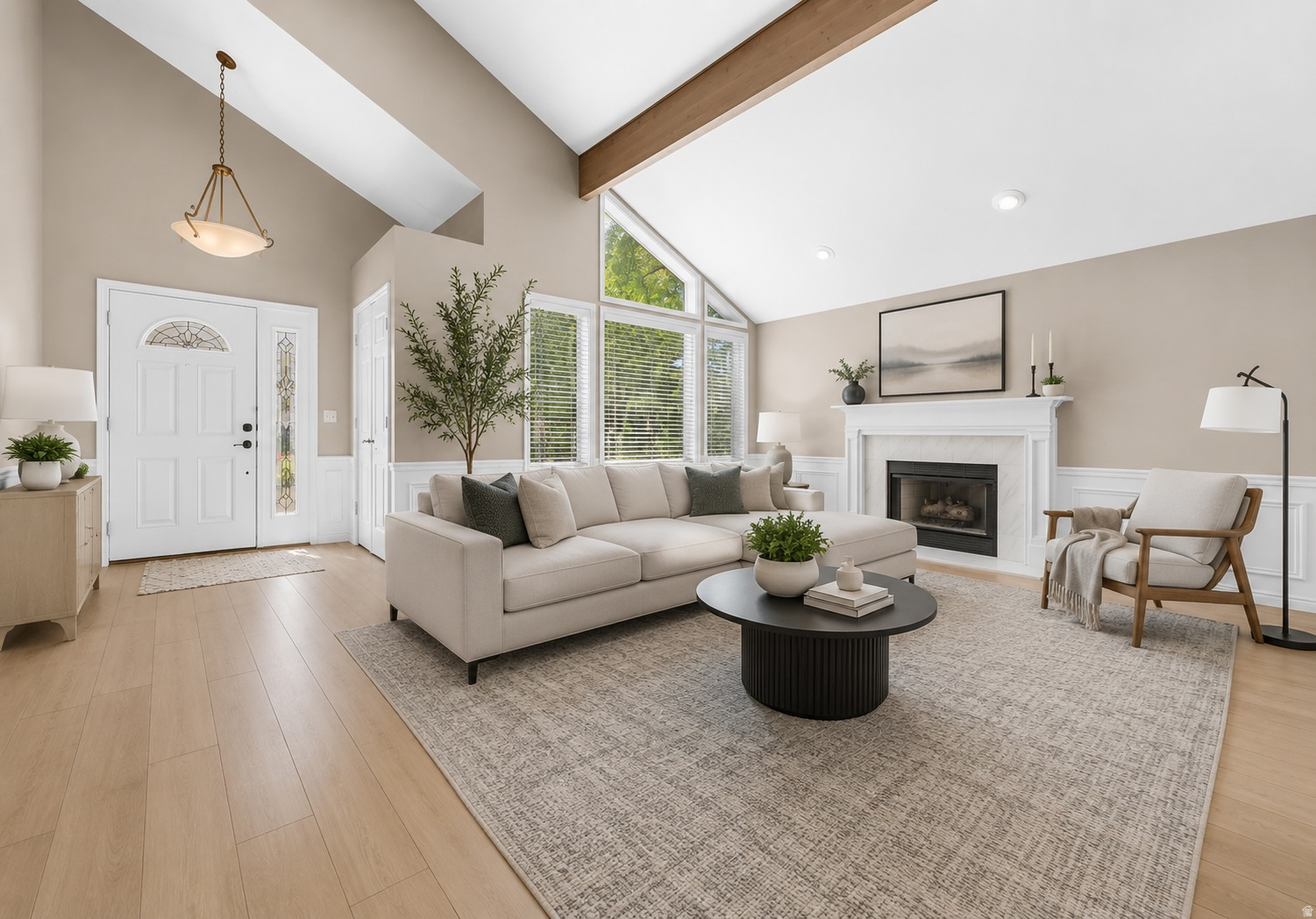 MILL HOLLOW - Residential
