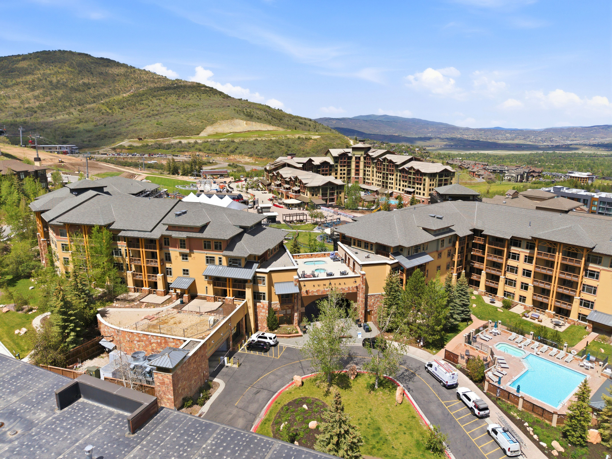 CANYONS CONDOMINIUM - Residential