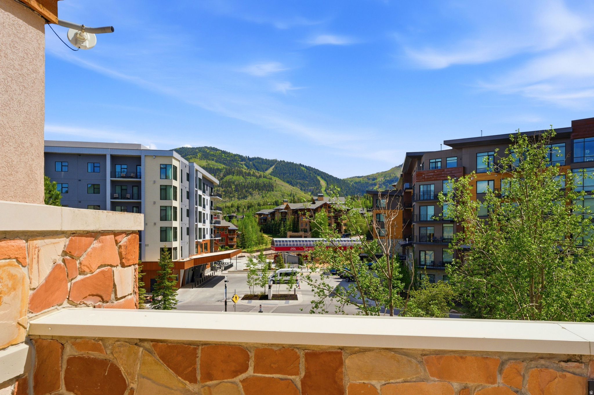 CANYONS CONDOMINIUM - Residential