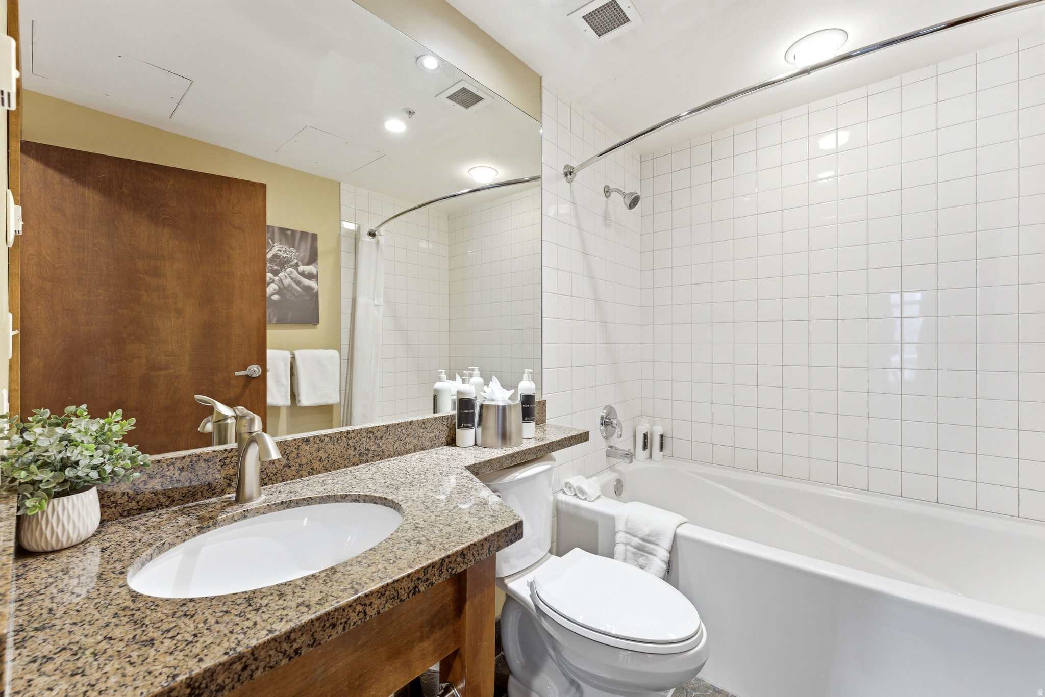 CANYONS CONDOMINIUM - Residential
