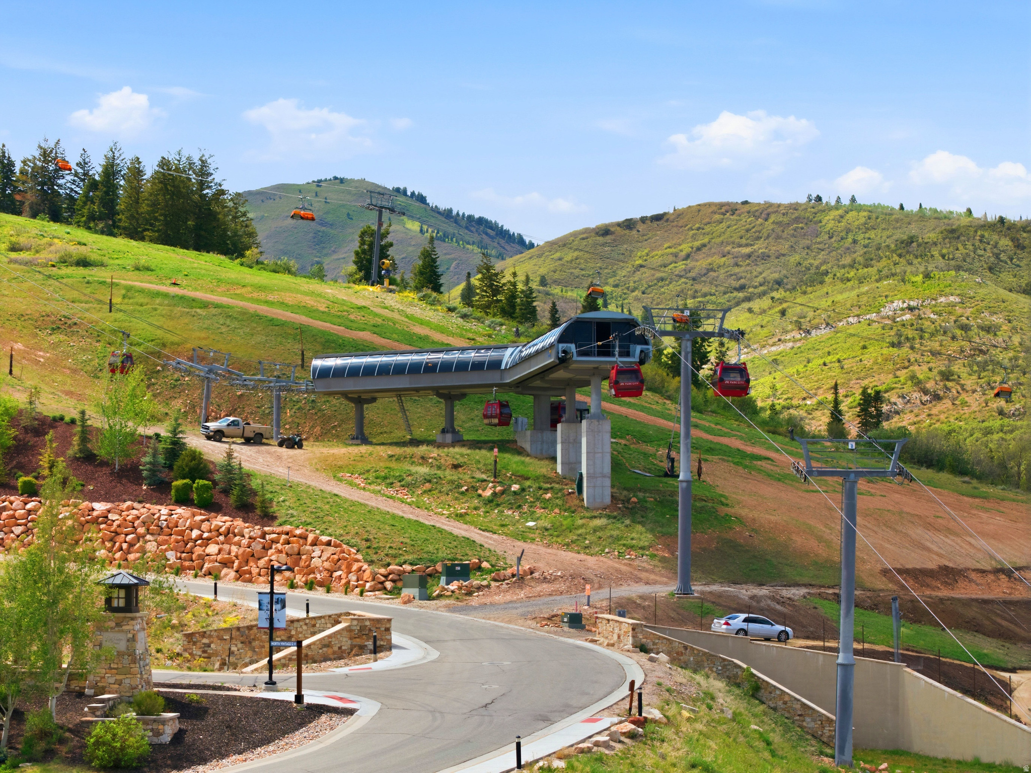 CANYONS CONDOMINIUM - Residential