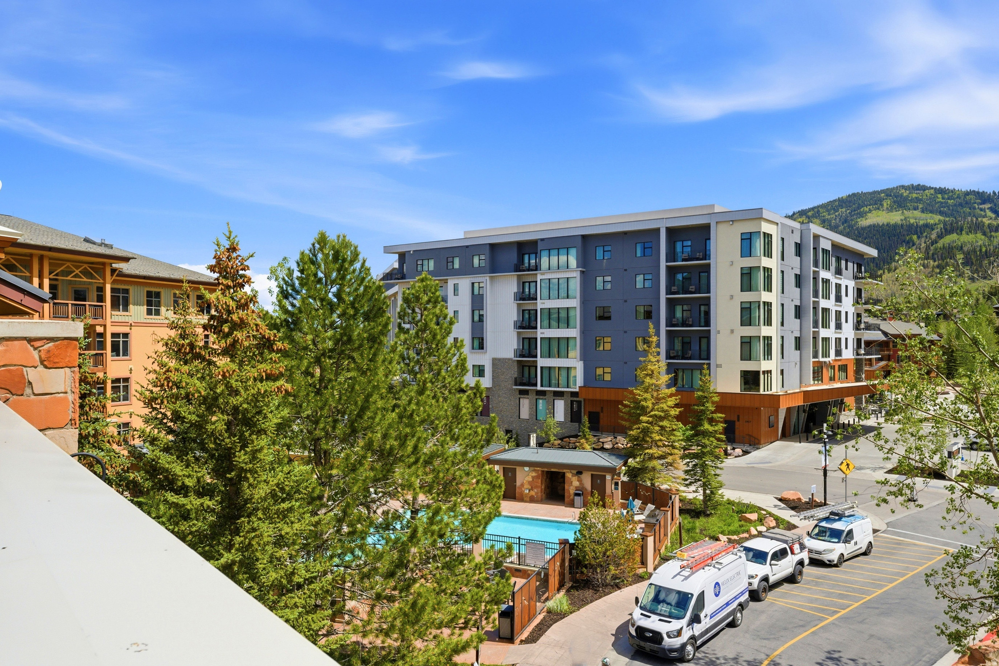CANYONS CONDOMINIUM - Residential