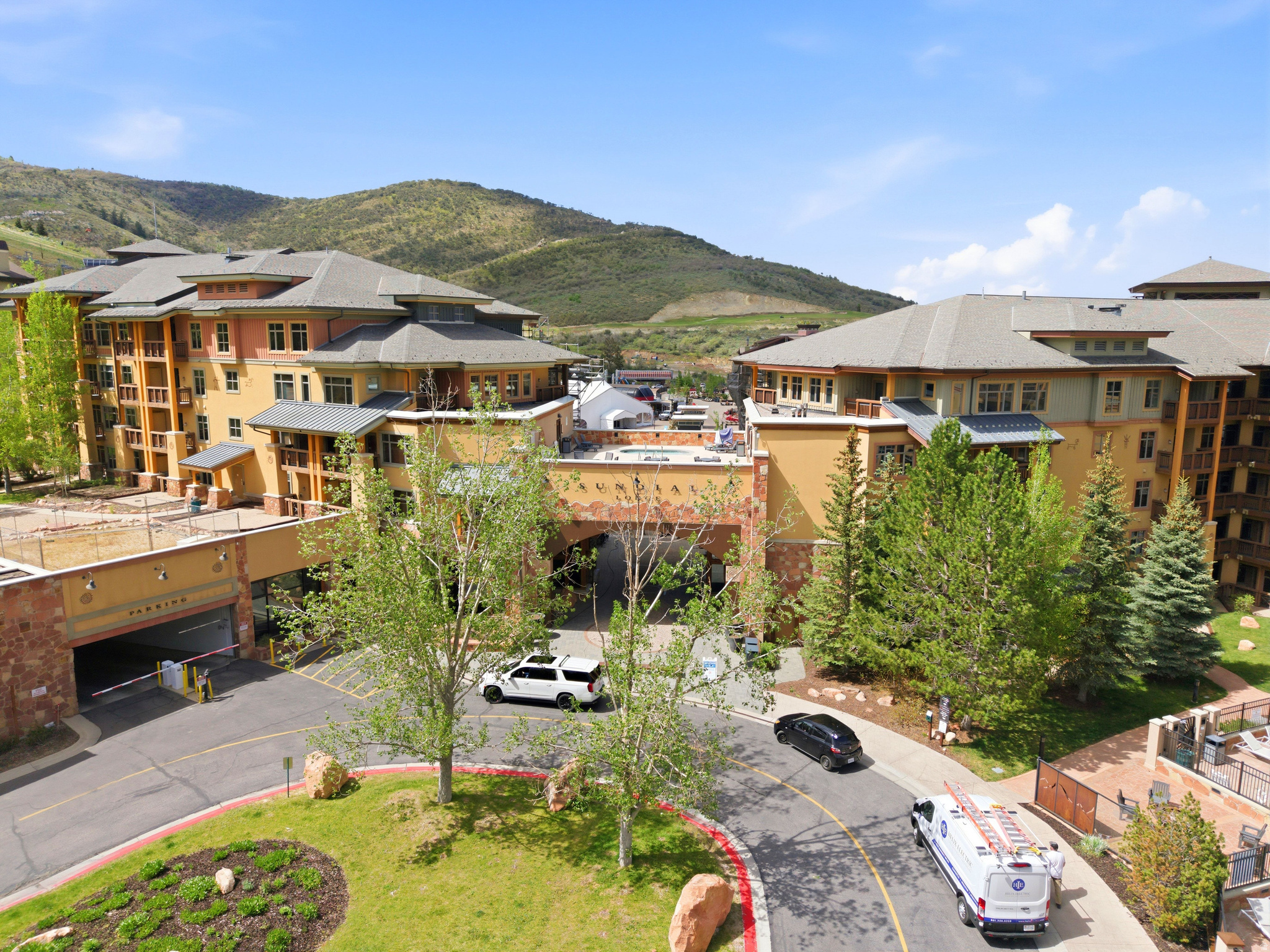 CANYONS CONDOMINIUM - Residential