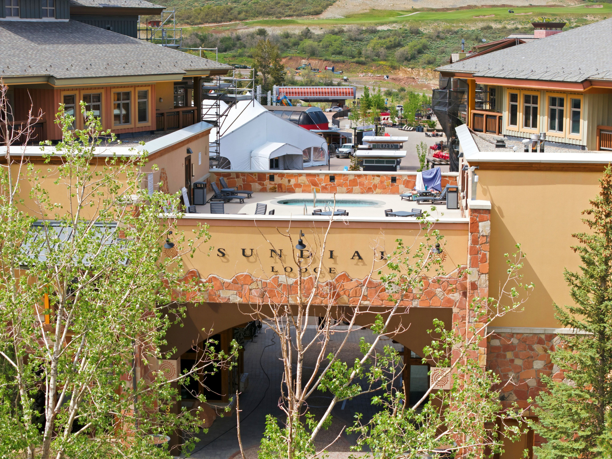 CANYONS CONDOMINIUM - Residential