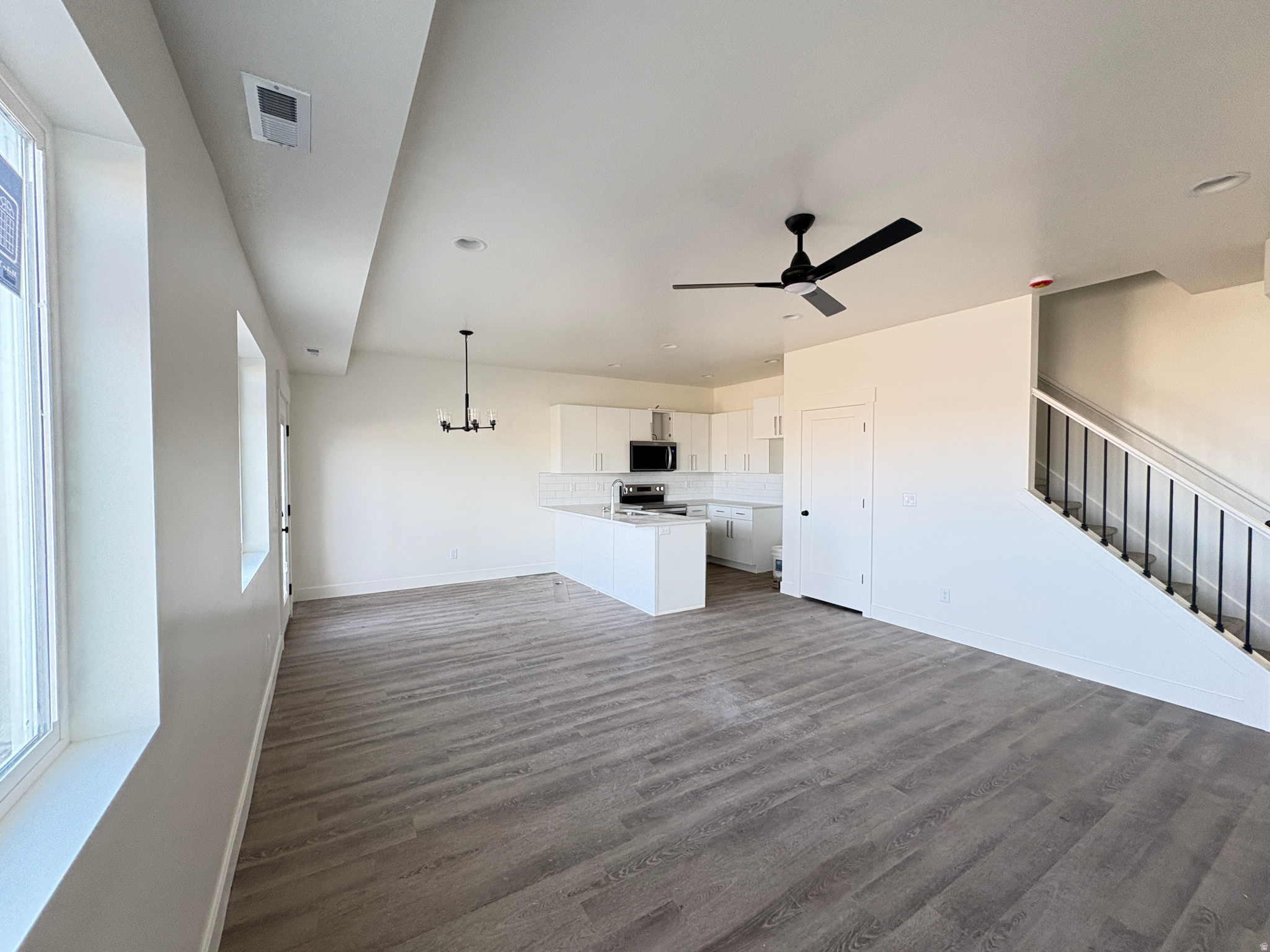 SALT GRASS - Residential