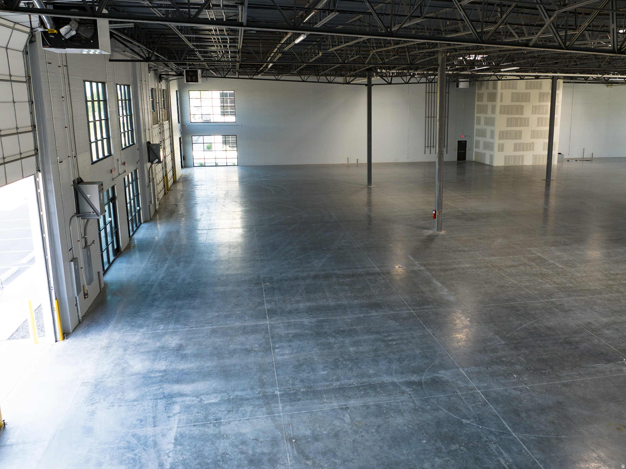 WOOD CROSS INDUSTRIAL PROJECT - Commercial Sale