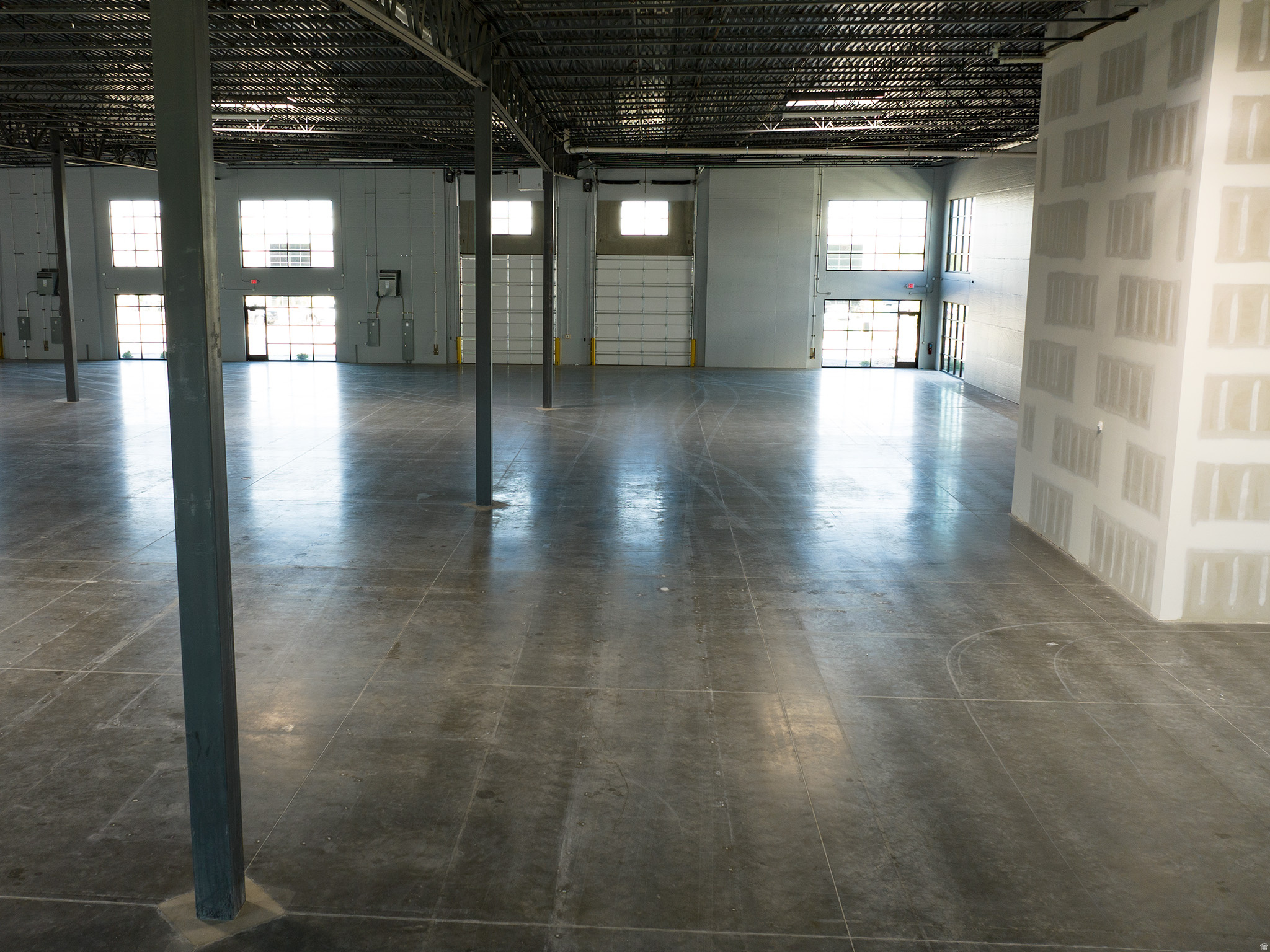 WOOD CROSS INDUSTRIAL PROJECT - Commercial Sale