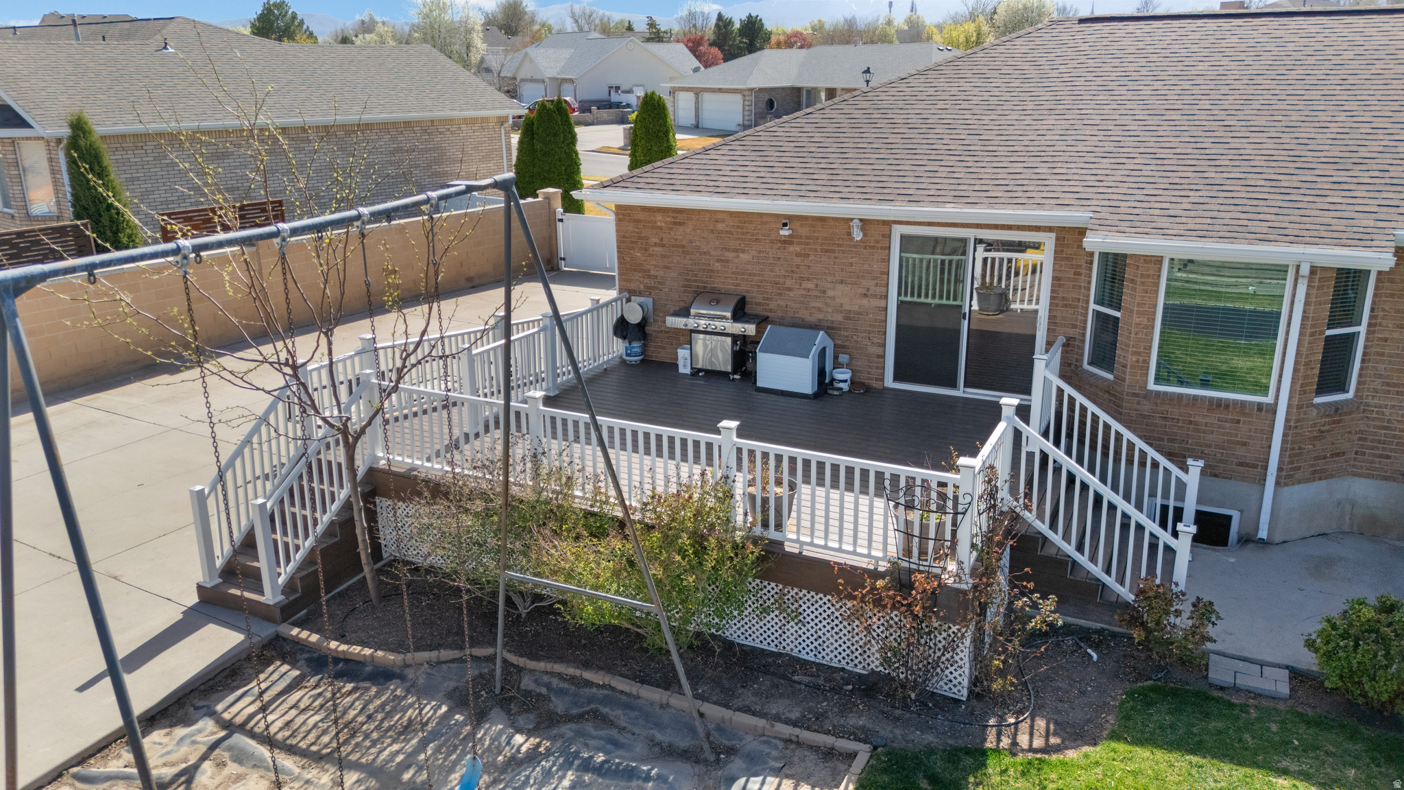 VISTA FARMS ESTATES #2 - Residential